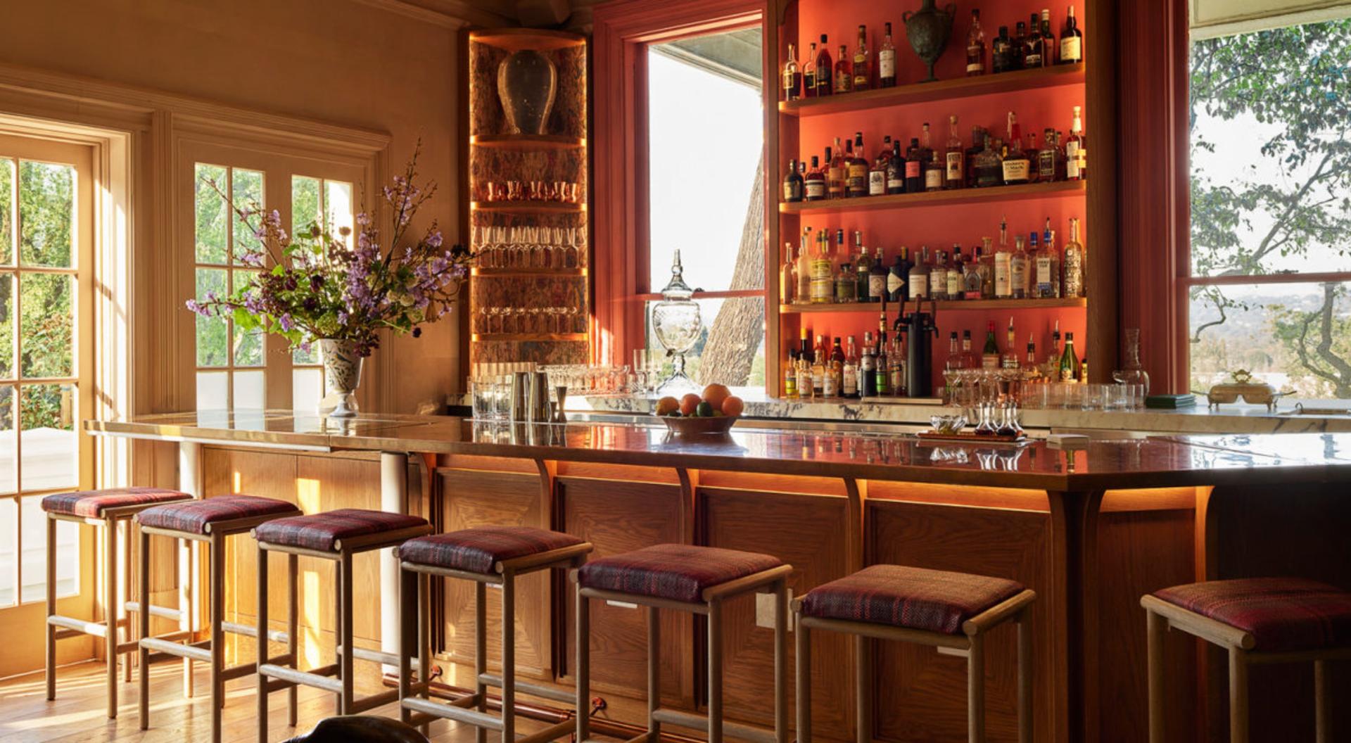 Main Bar
