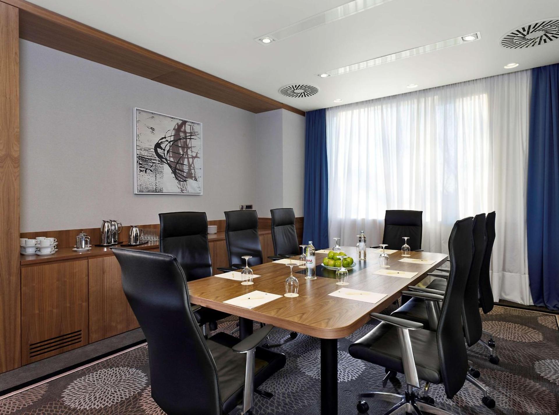 Lavender Boardroom