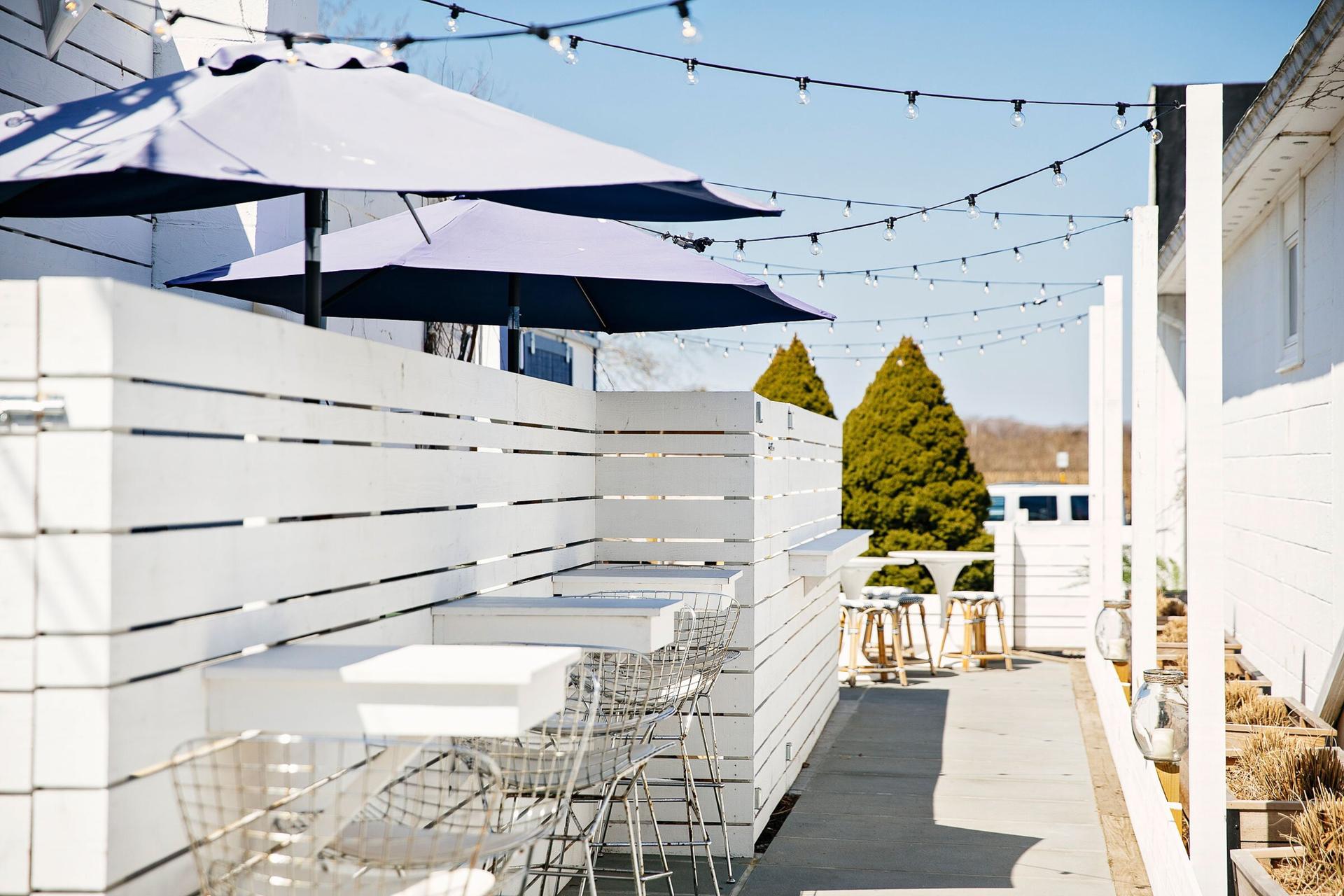  Rosie’s Outdoor Patio