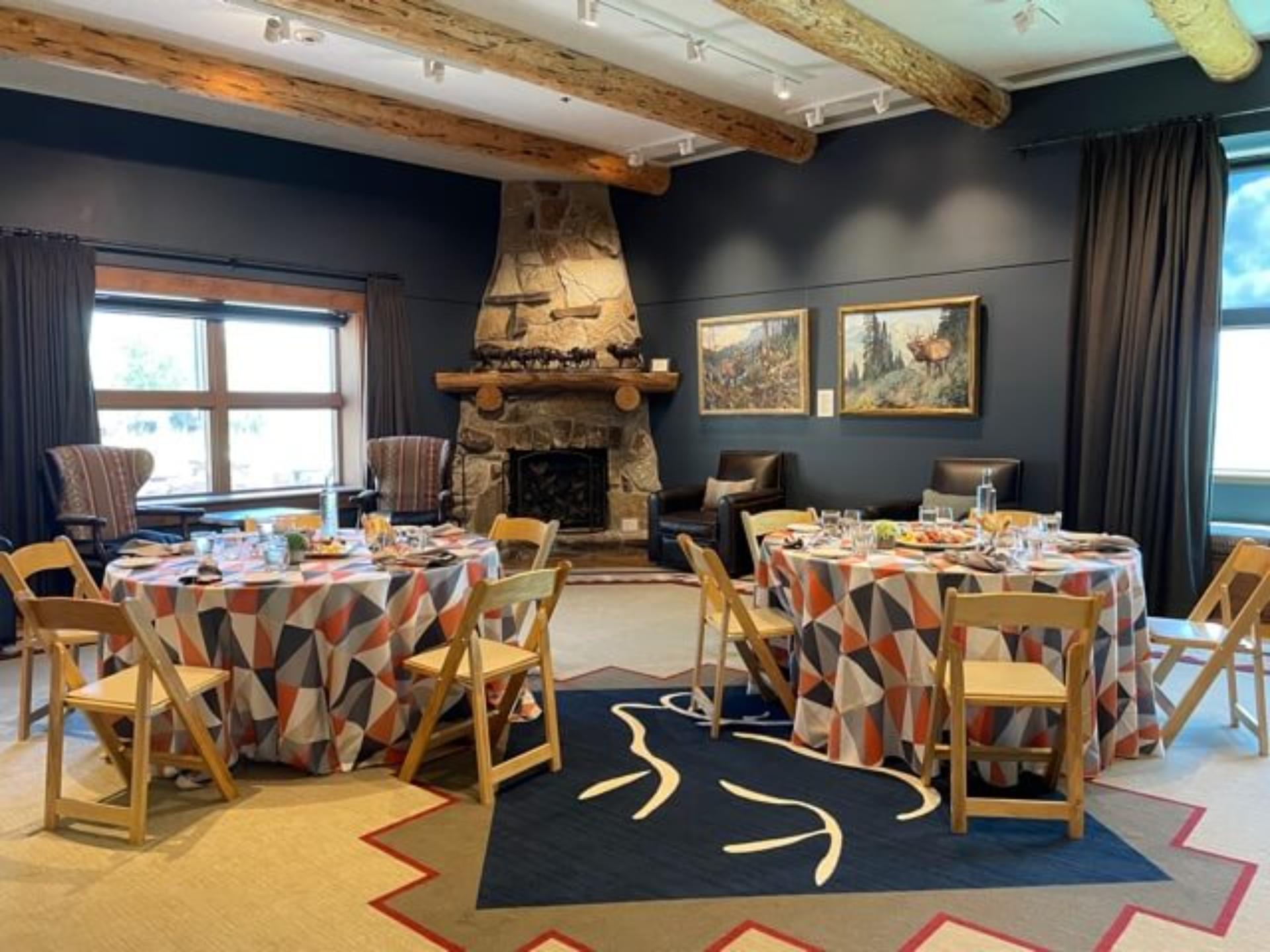Members’ Lounge and Gallery
