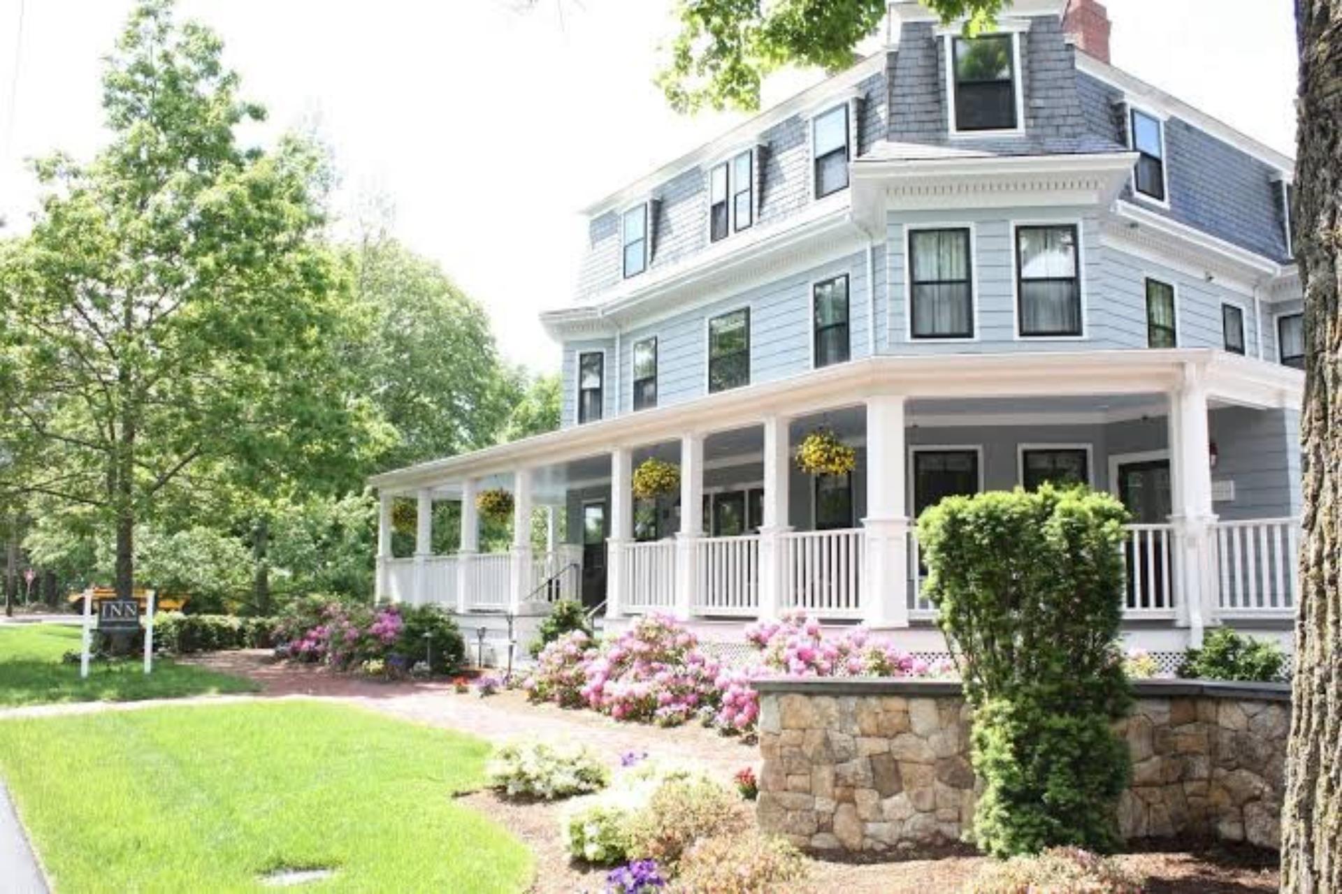 Side Lawn