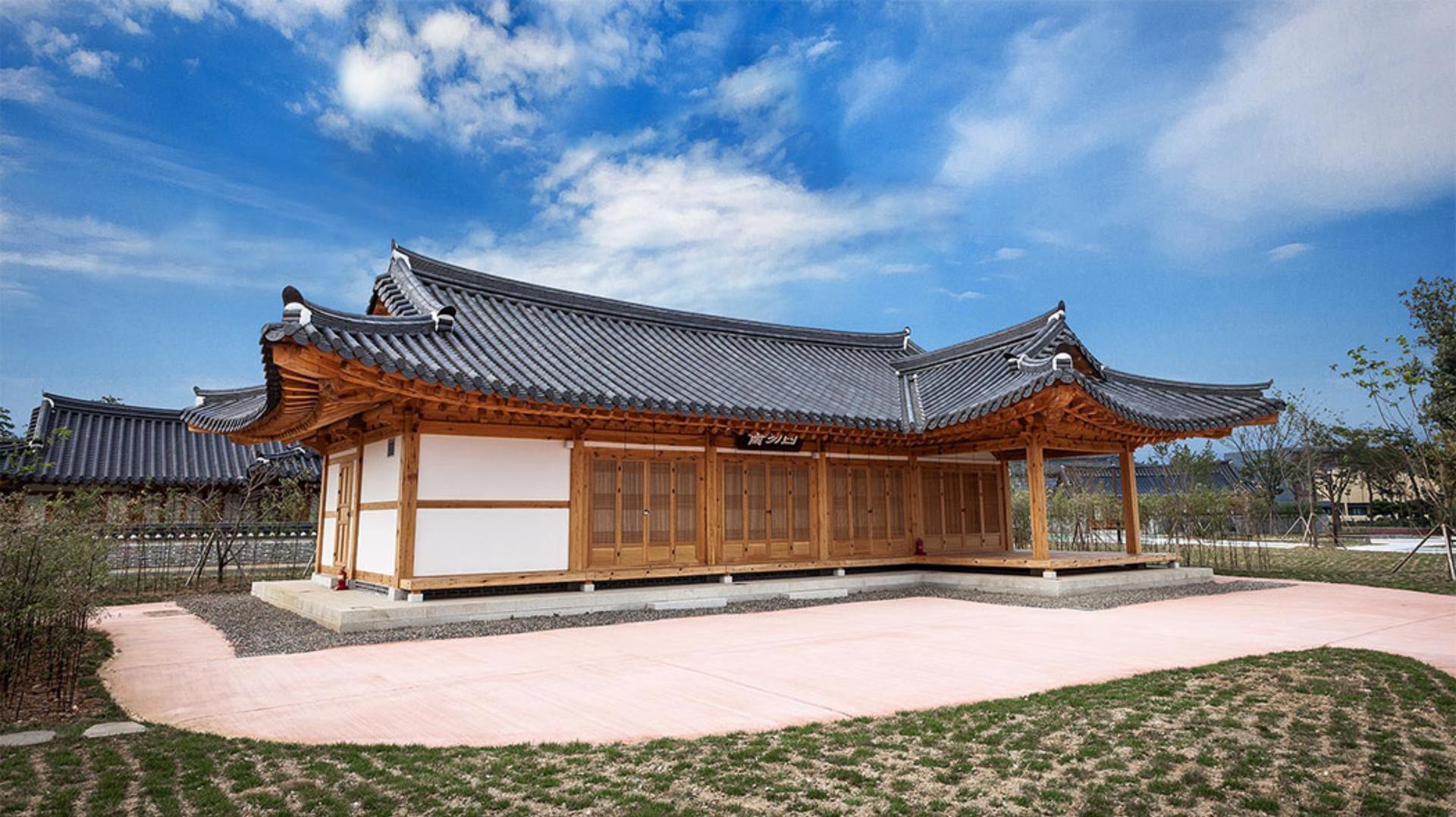 Samuljae - Multi-Purpose Building