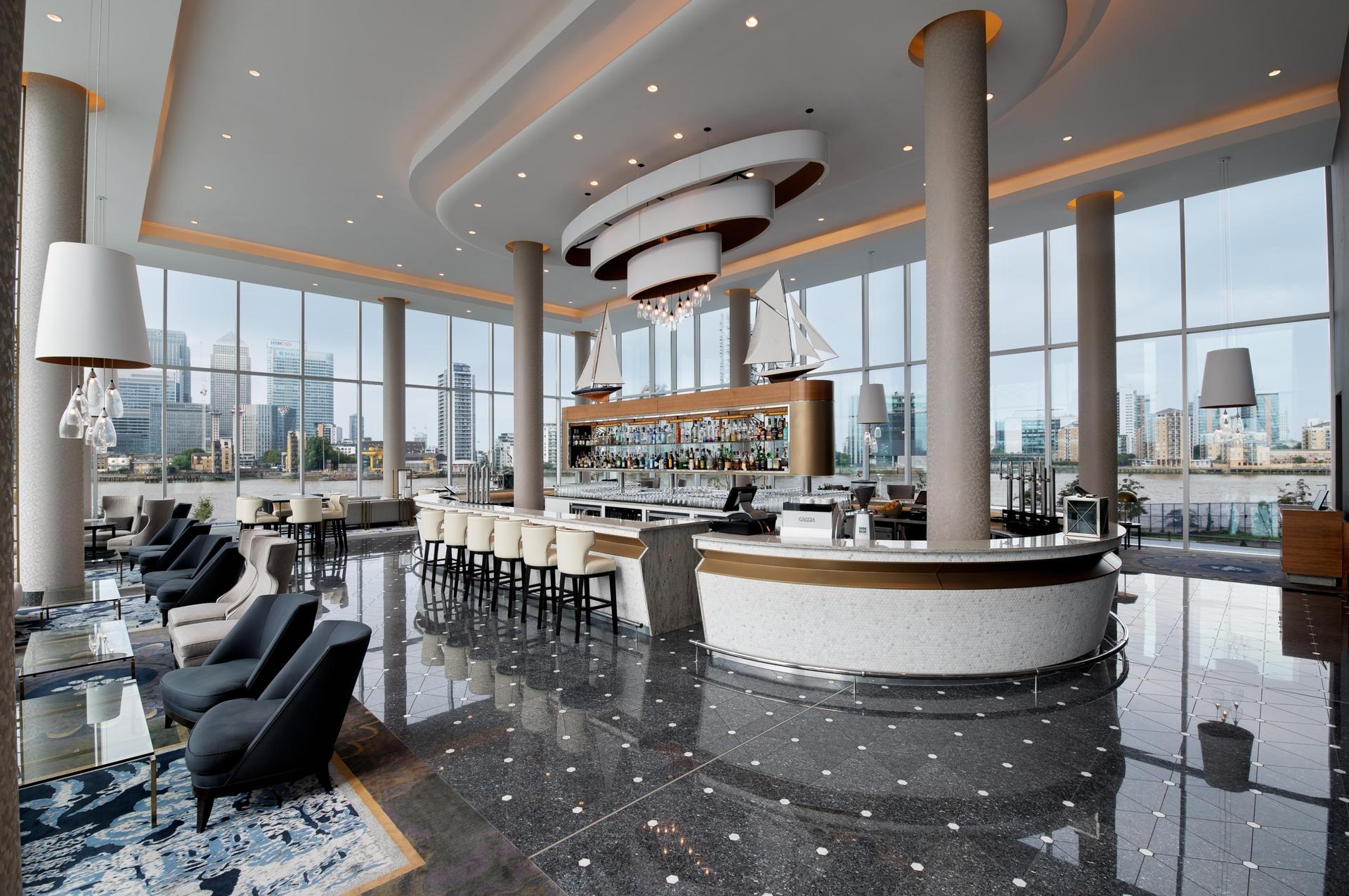 Clipper Bar
