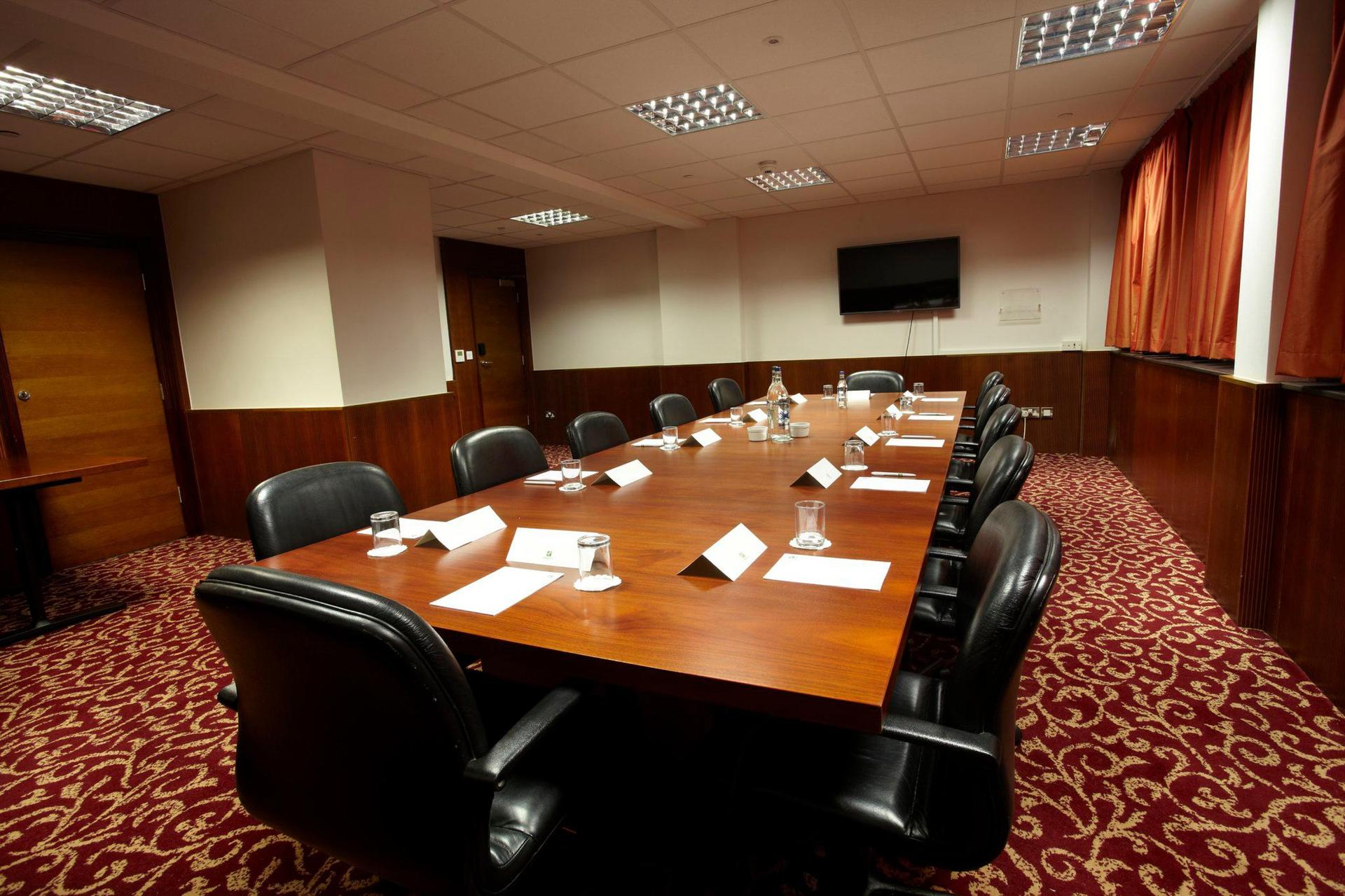 Henley Suite