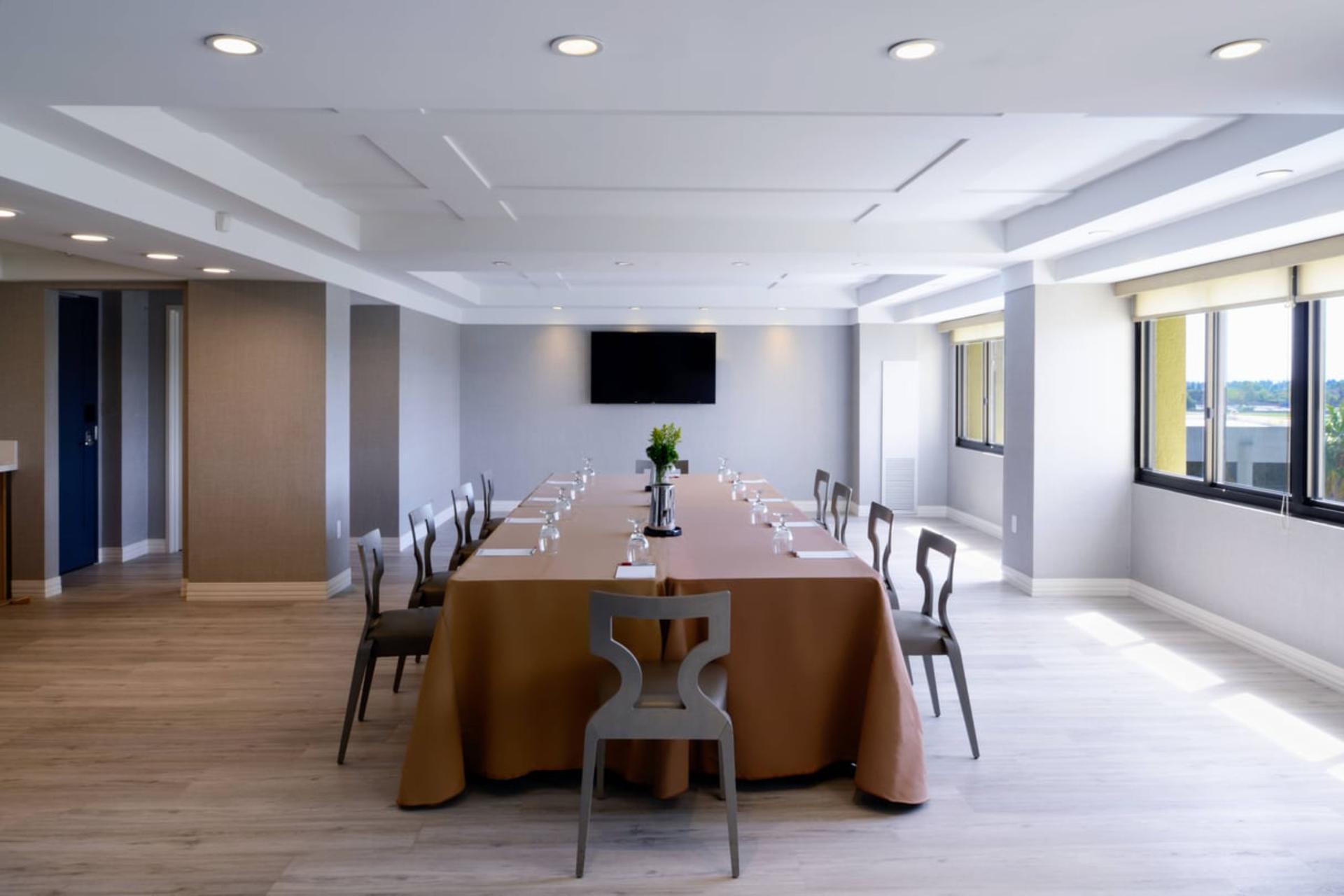 Ruffin Boardroom