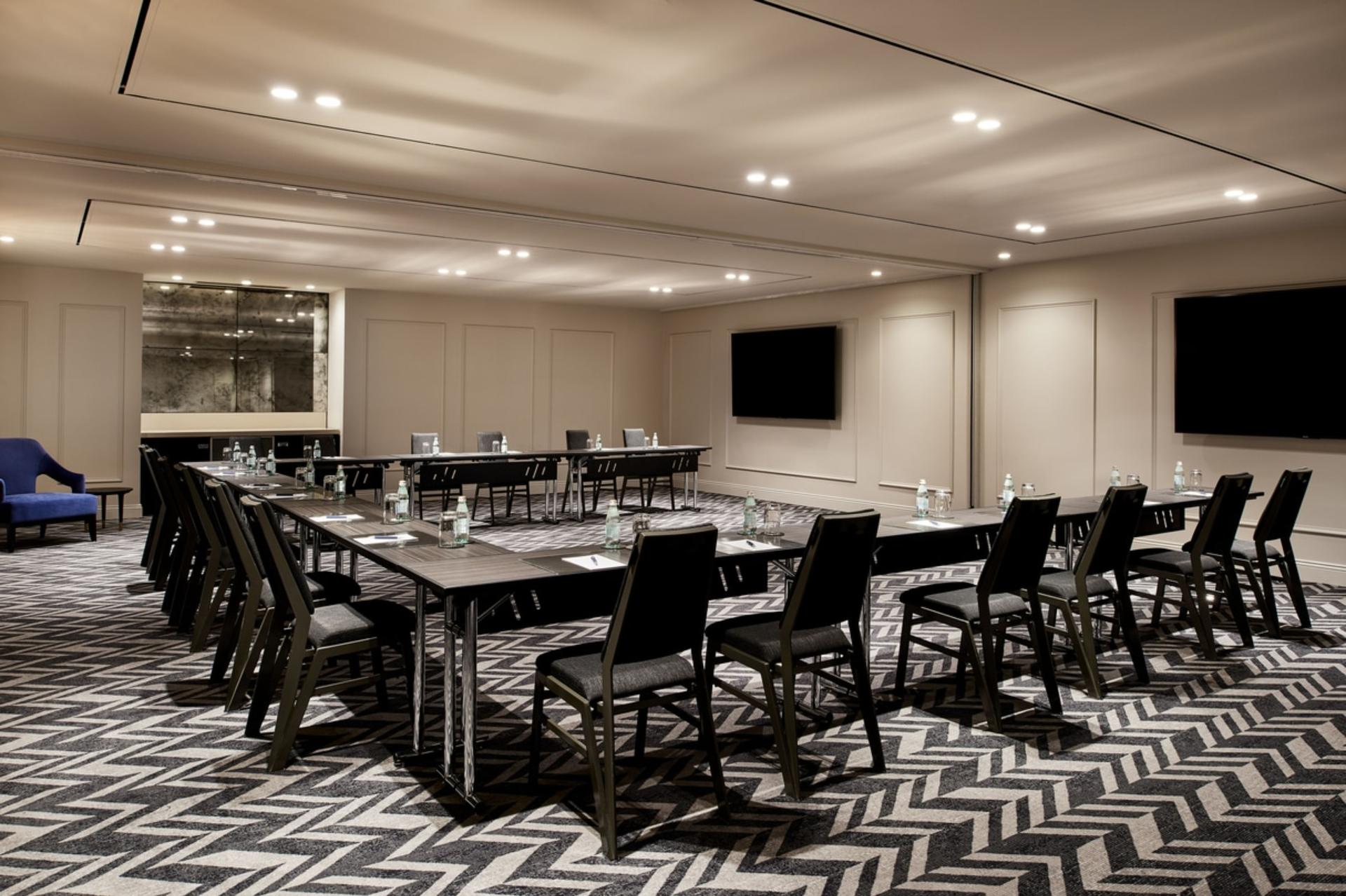 Phillip Room 1