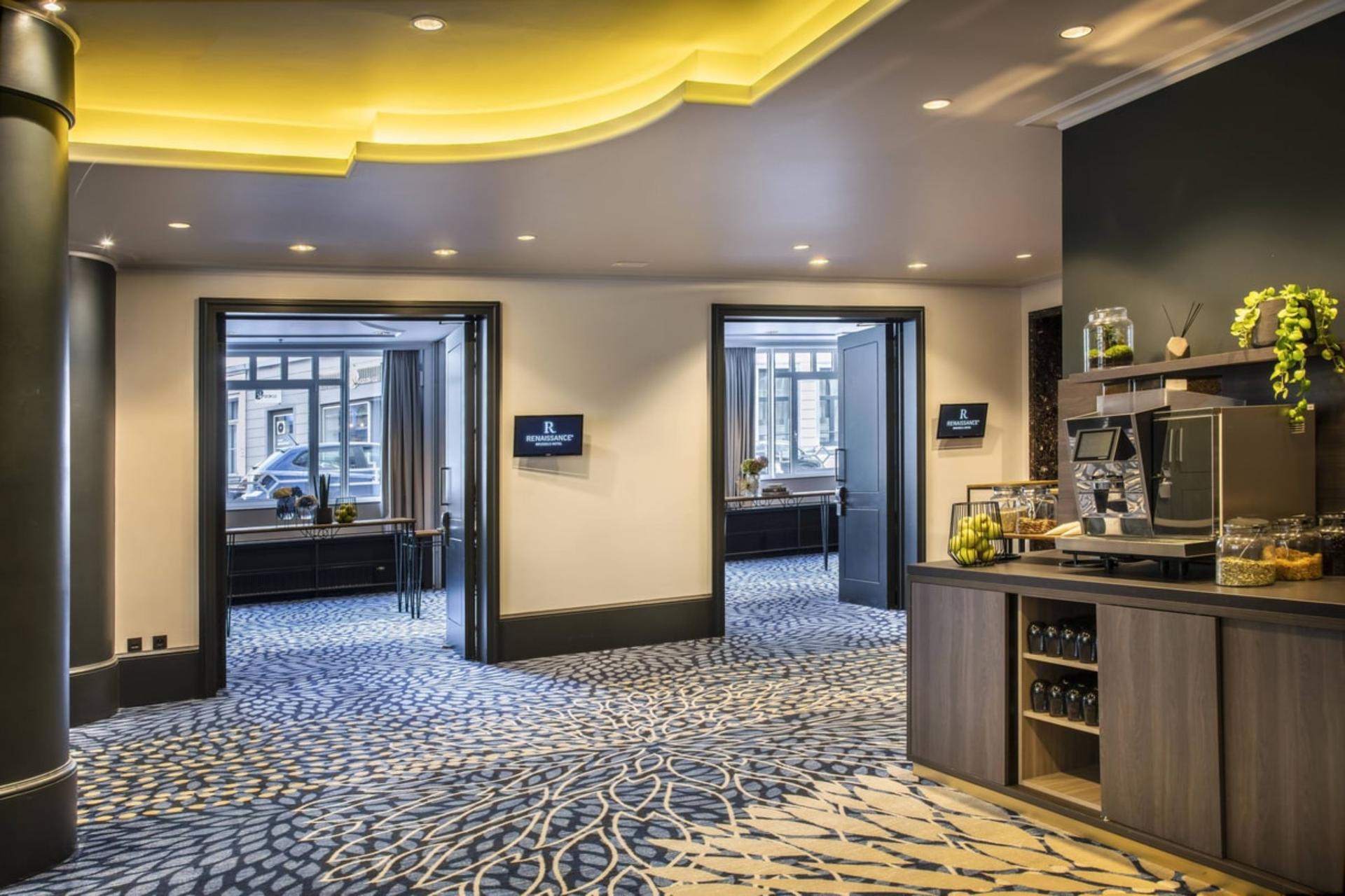 Foyer 1