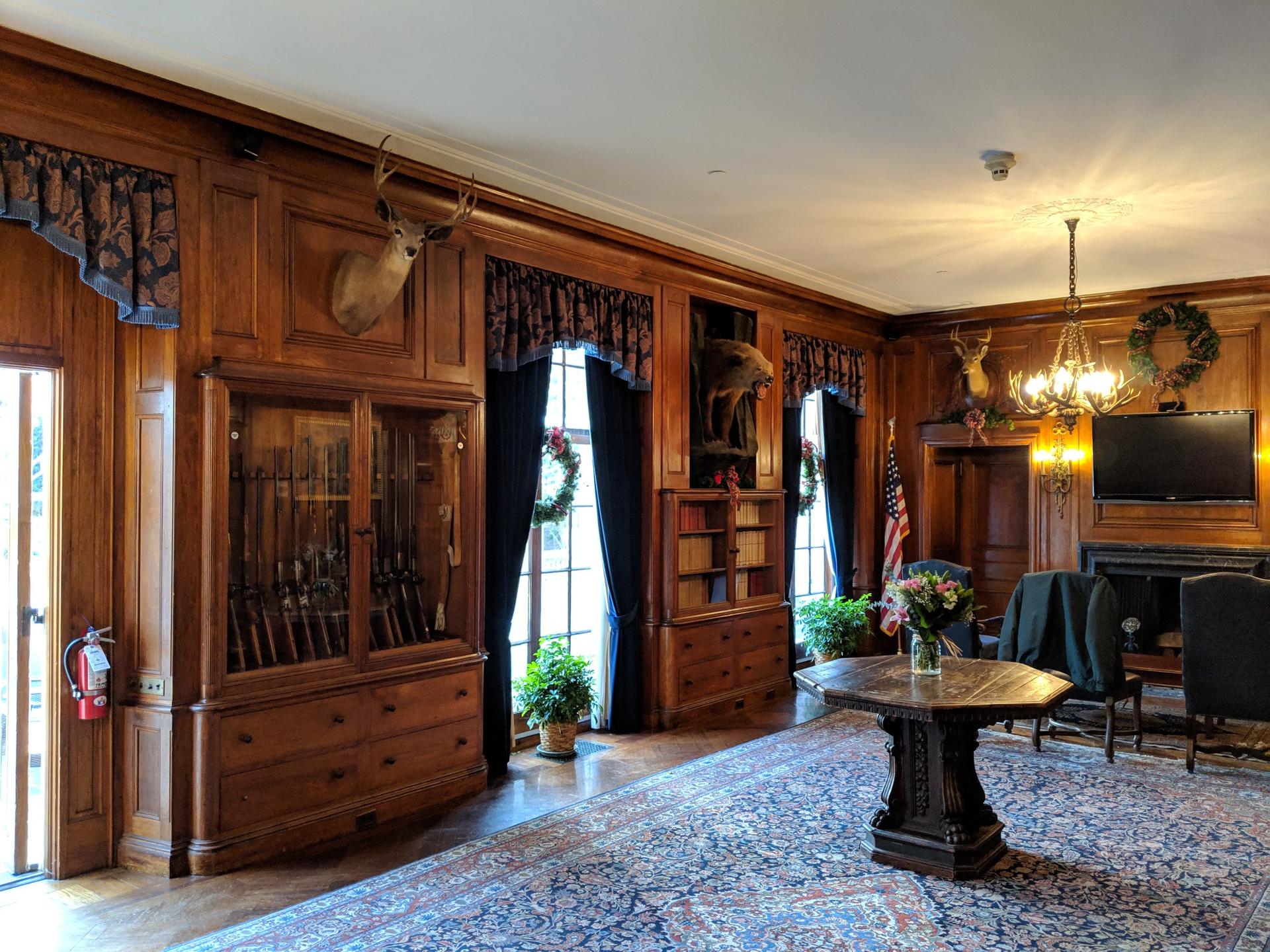Flower Room (Included in Dining Room)