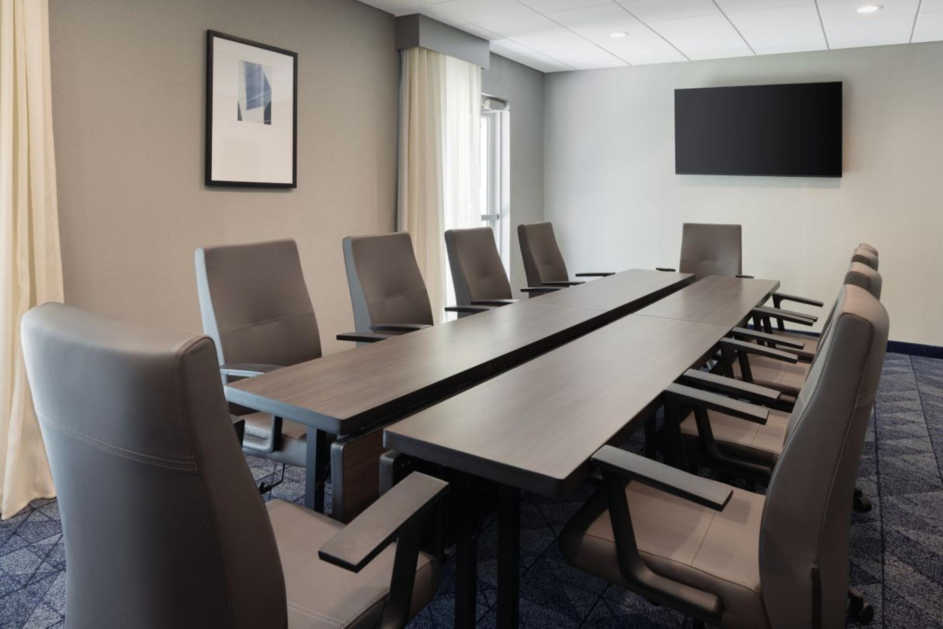 Metuchen Boardroom