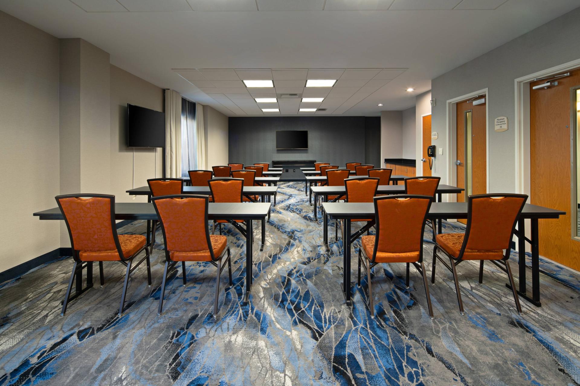 Illahee Room	