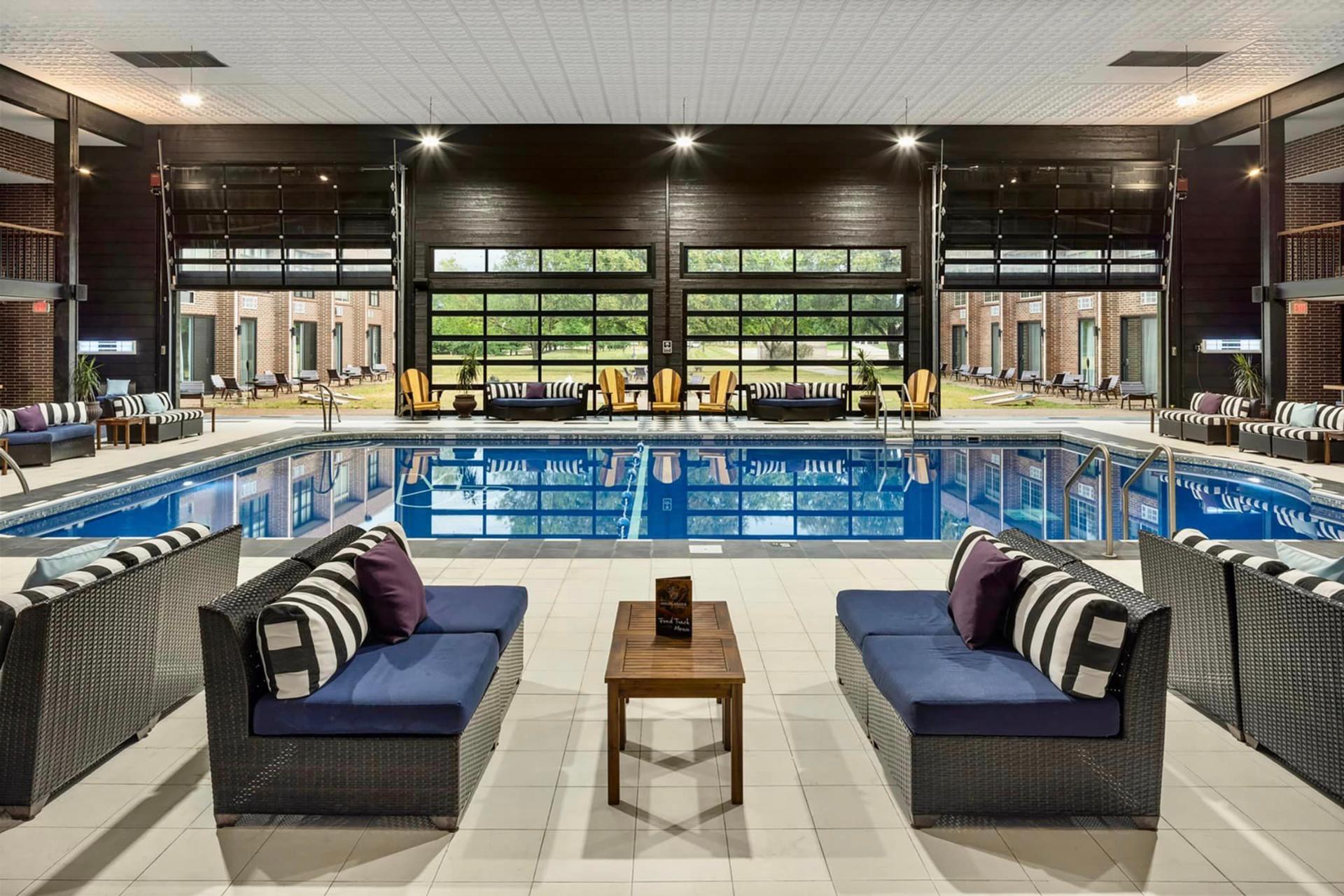 Pool Party Room