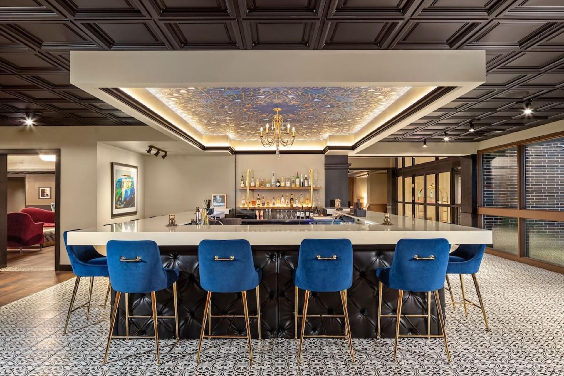 Lobby Bar