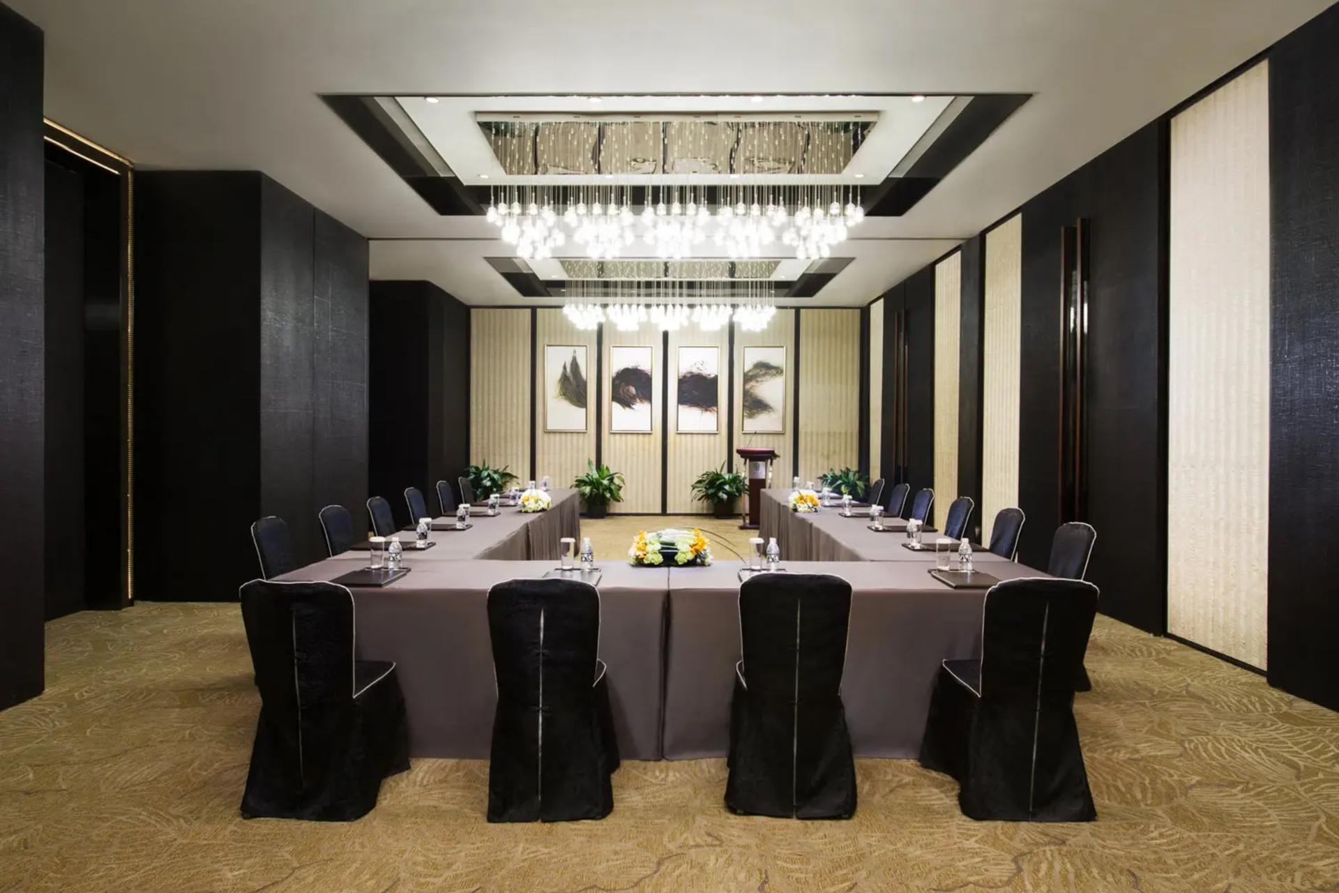 Banyan Room
