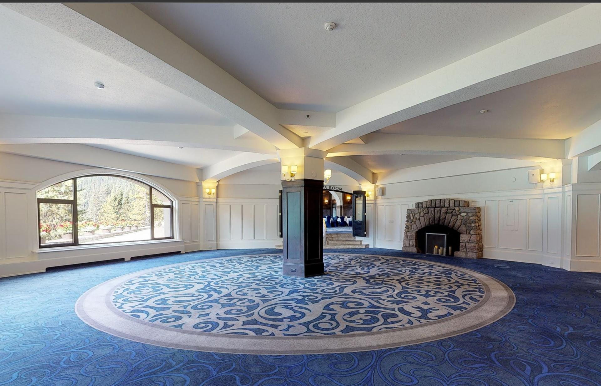 Victoria Foyer