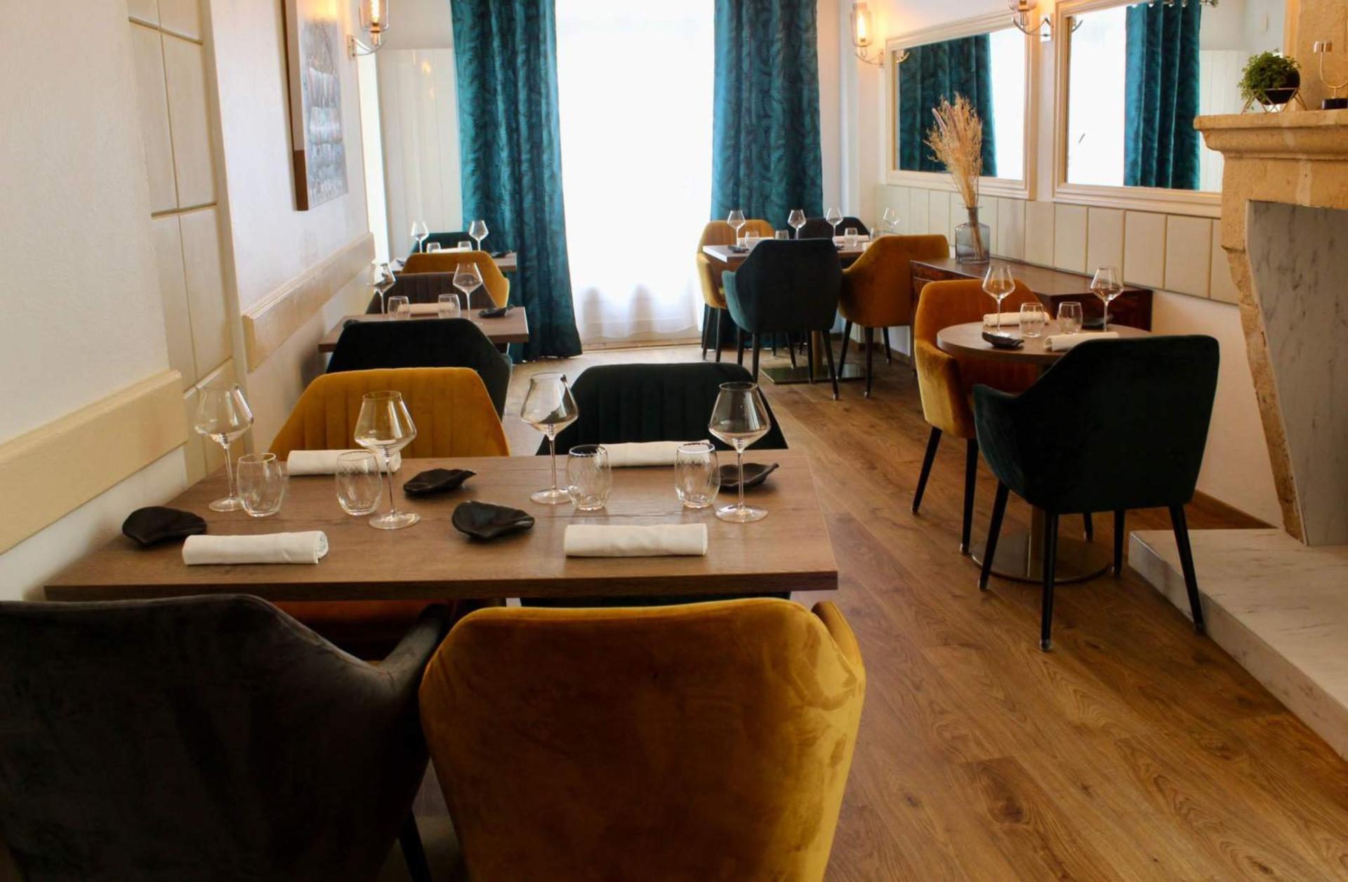 Full Buyout of L'Huitrier Pie