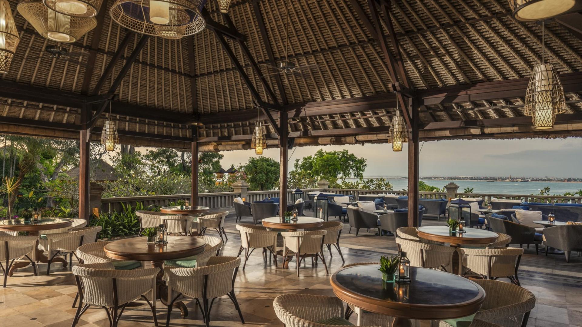 Sunset Lounge & Terrace