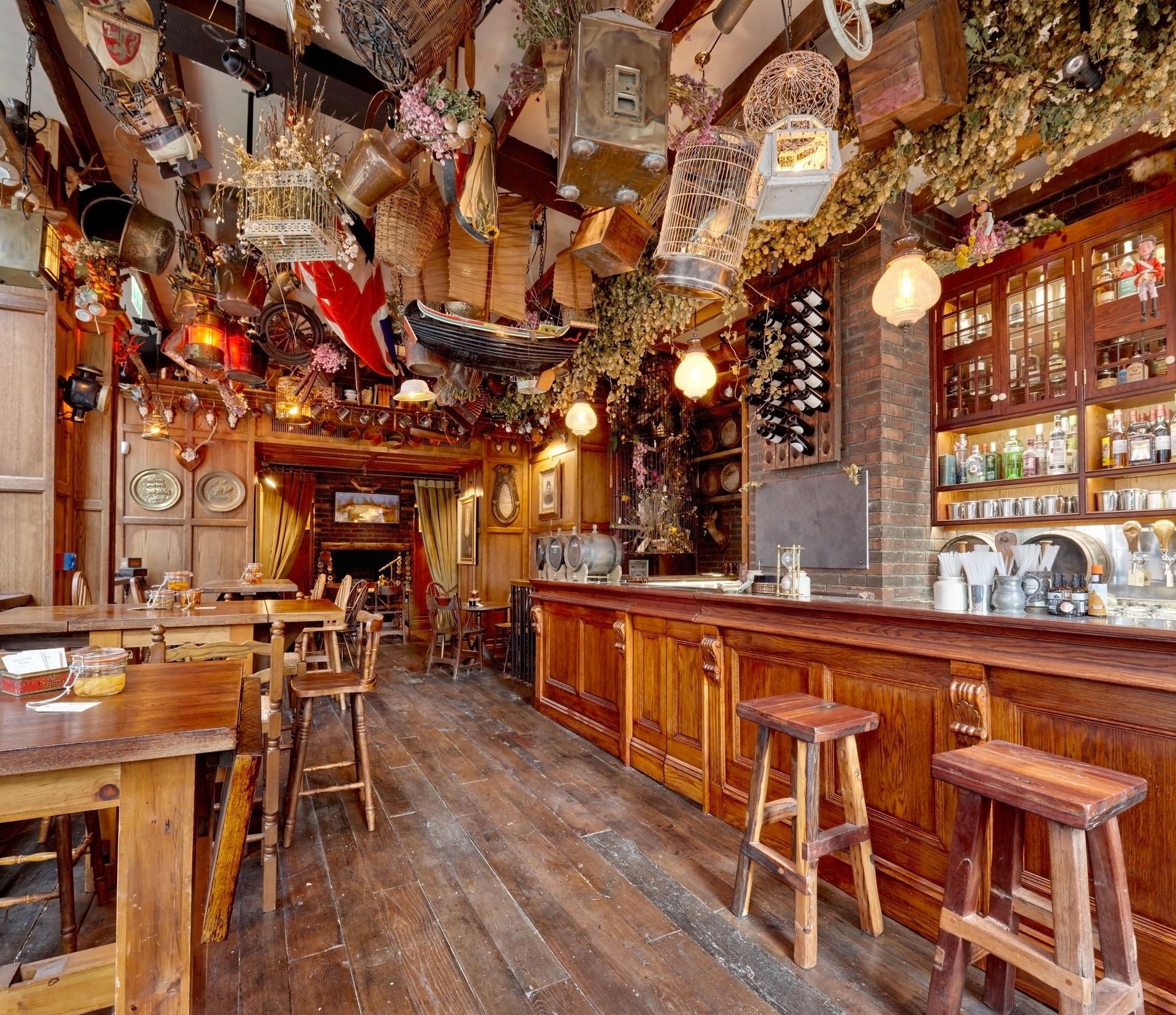 Gin Parlour