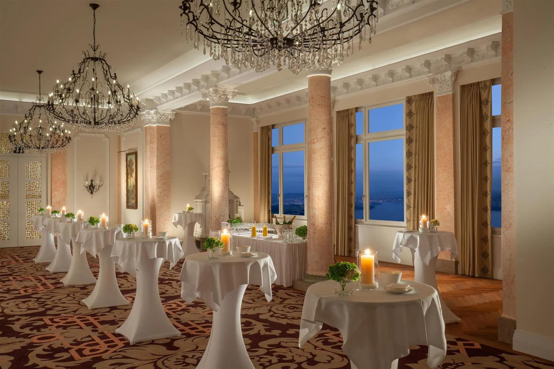 Foyer Salle Palace