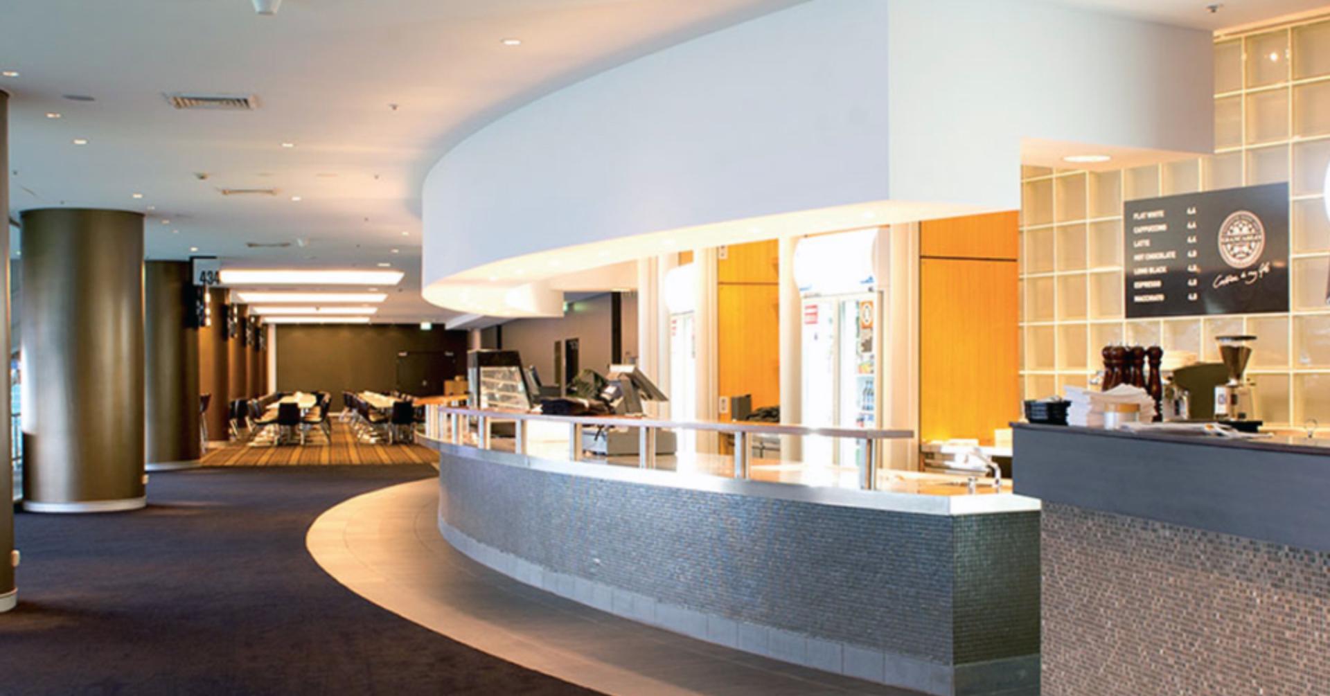Platinum Lounge