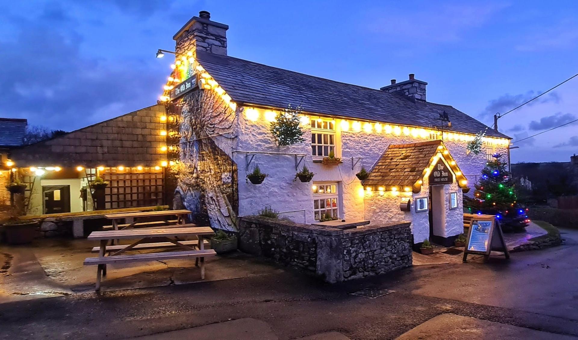 The Old Inn’s Marquee