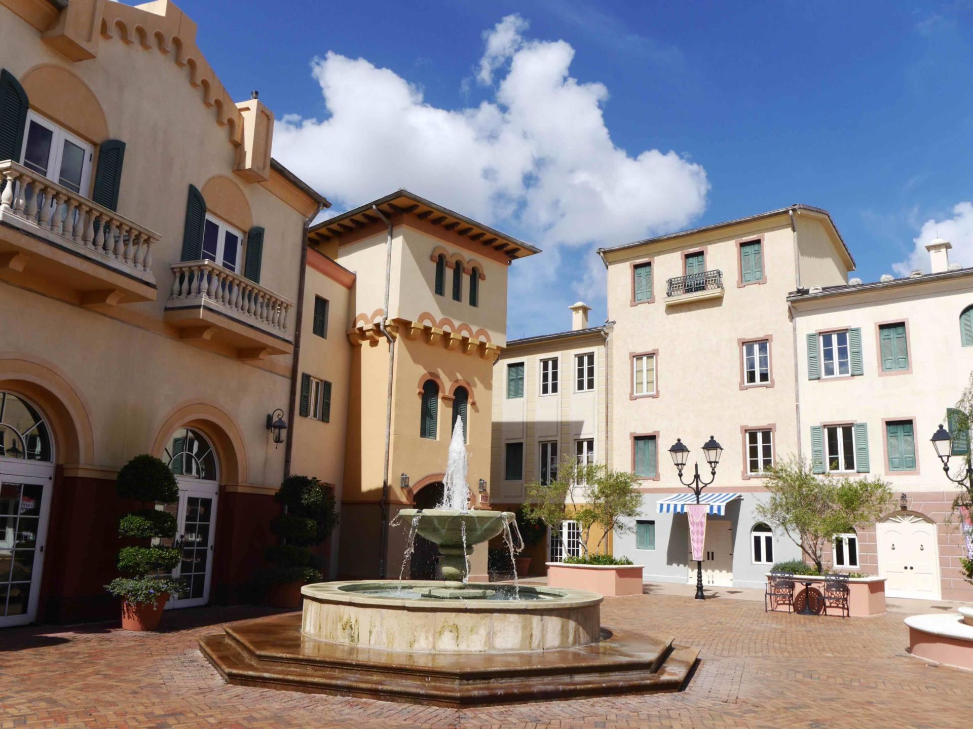 Piazza Central