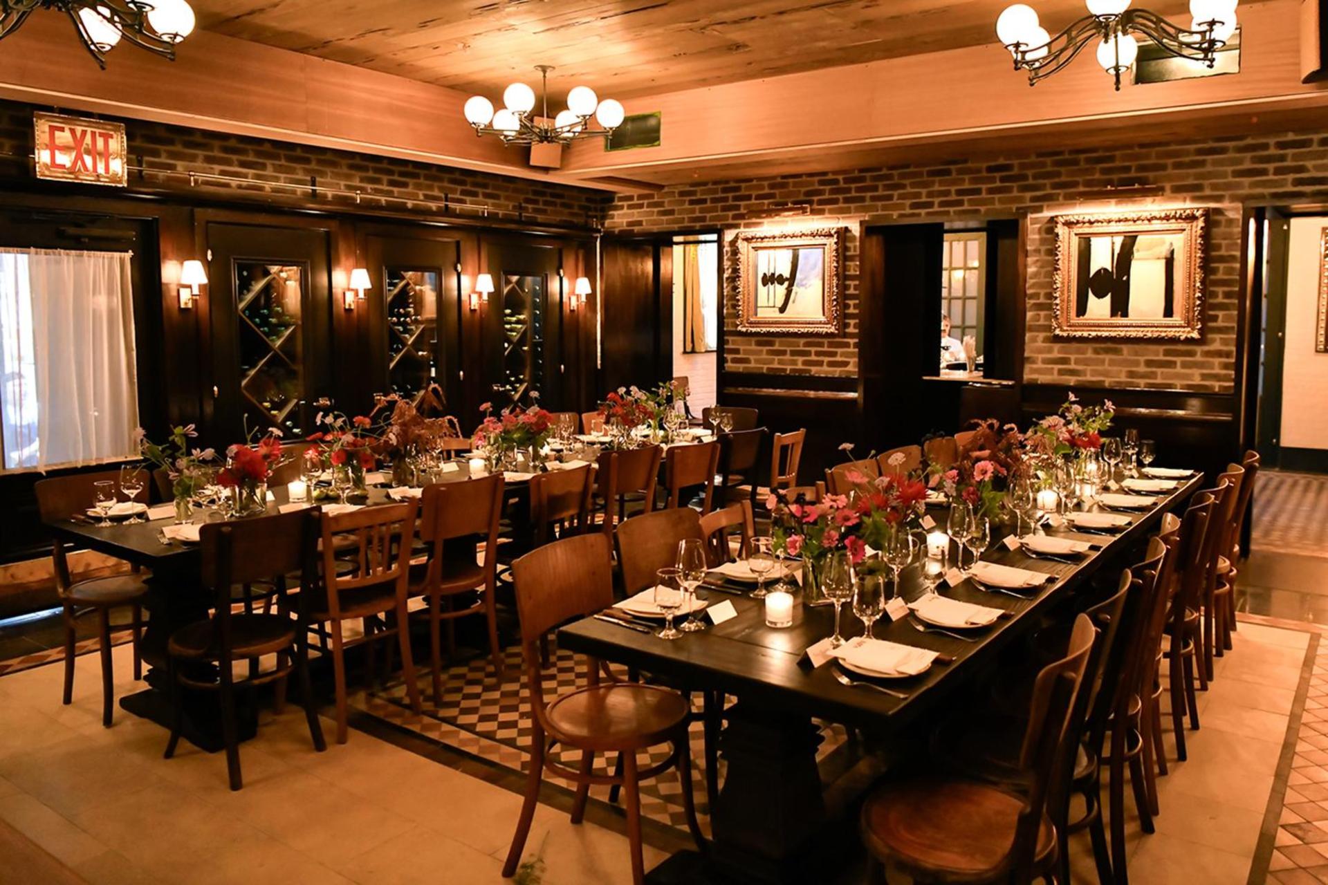Cave à Vin & Solarium Bar Combined