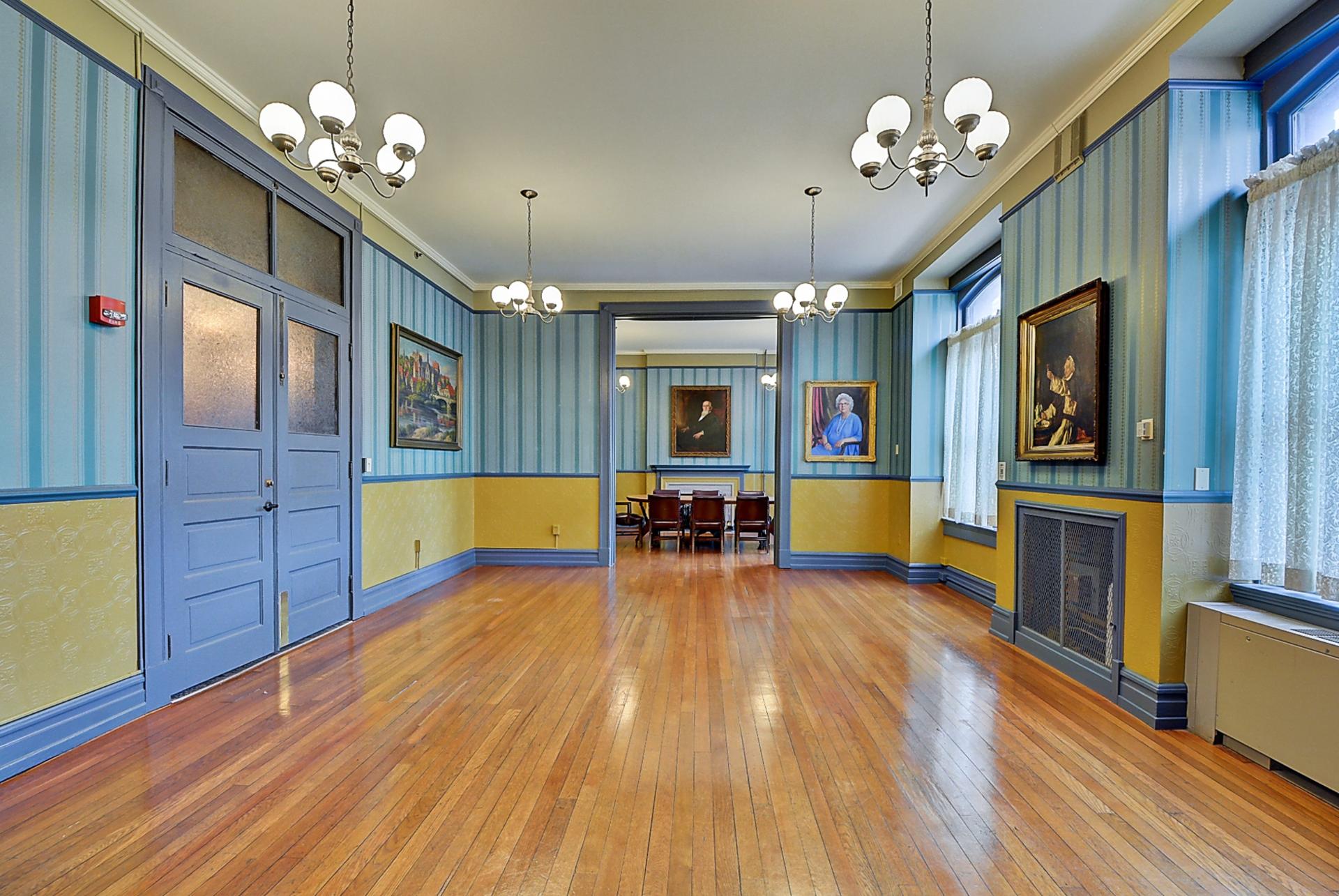 Max Kade Suite
