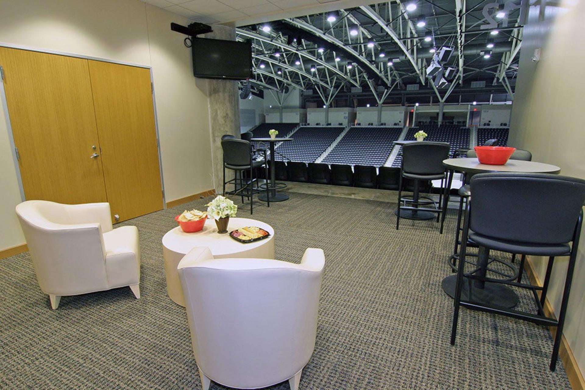  Arena View Suites