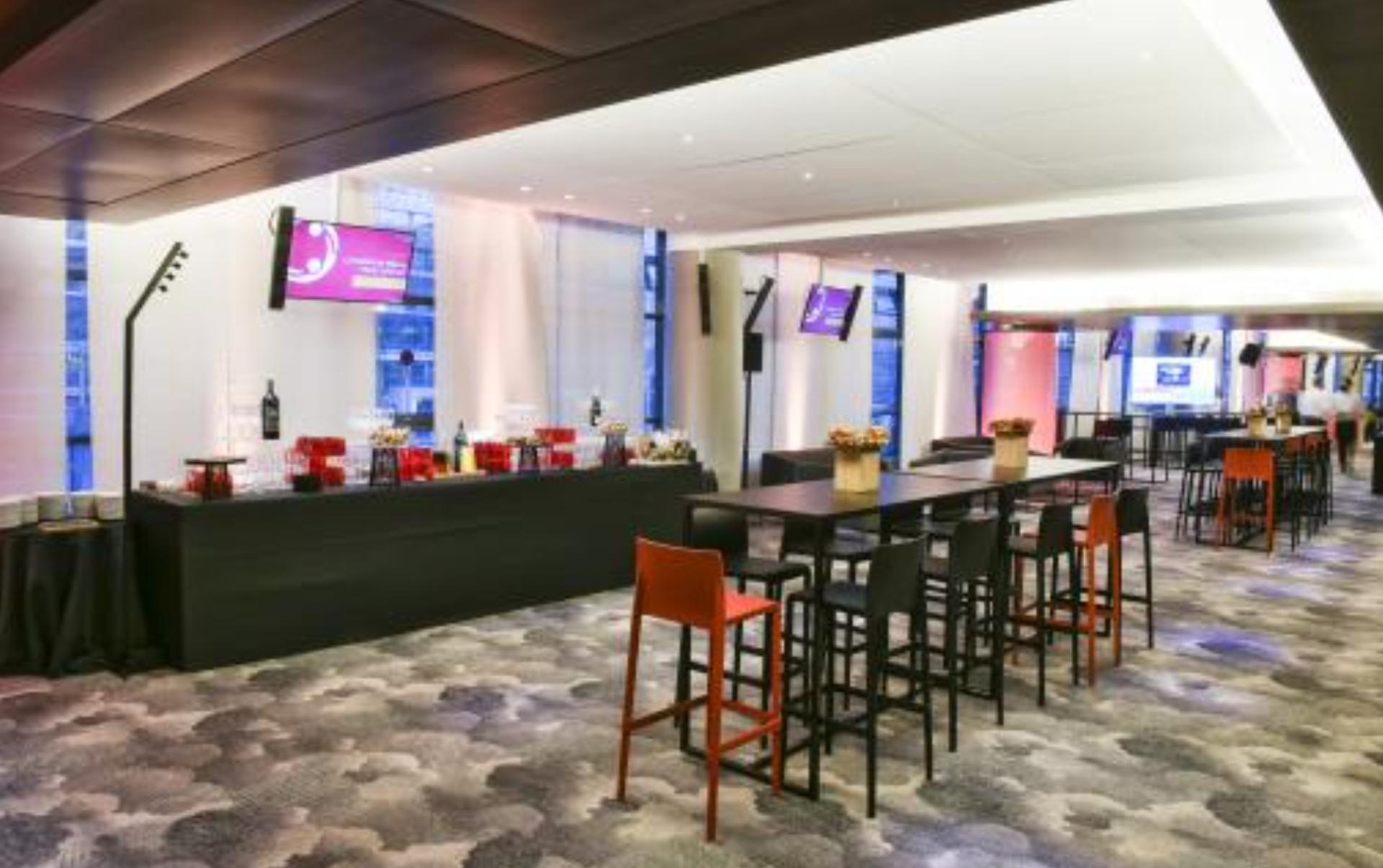 The Colonnades Lounge