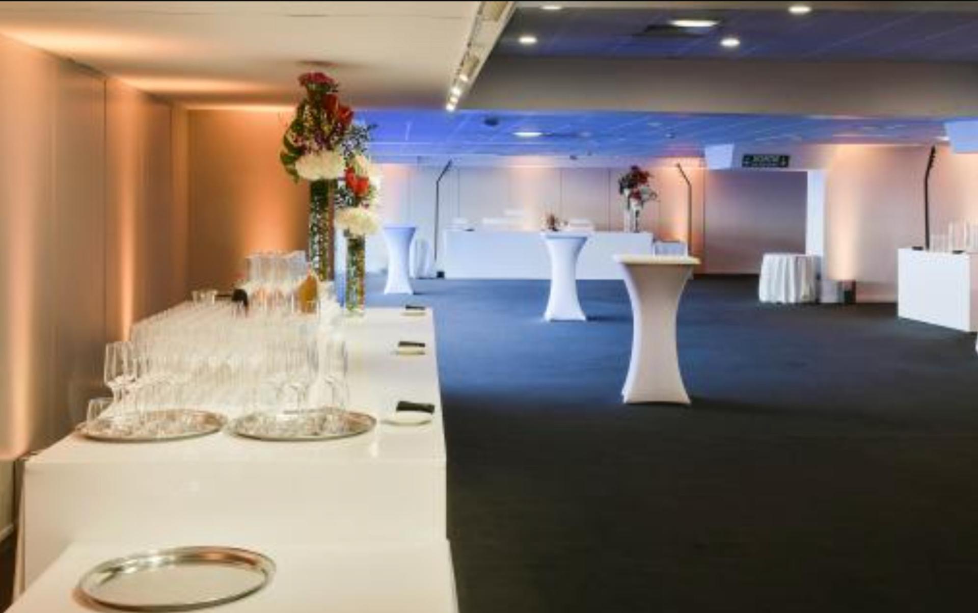 The Ephemeral Lounge