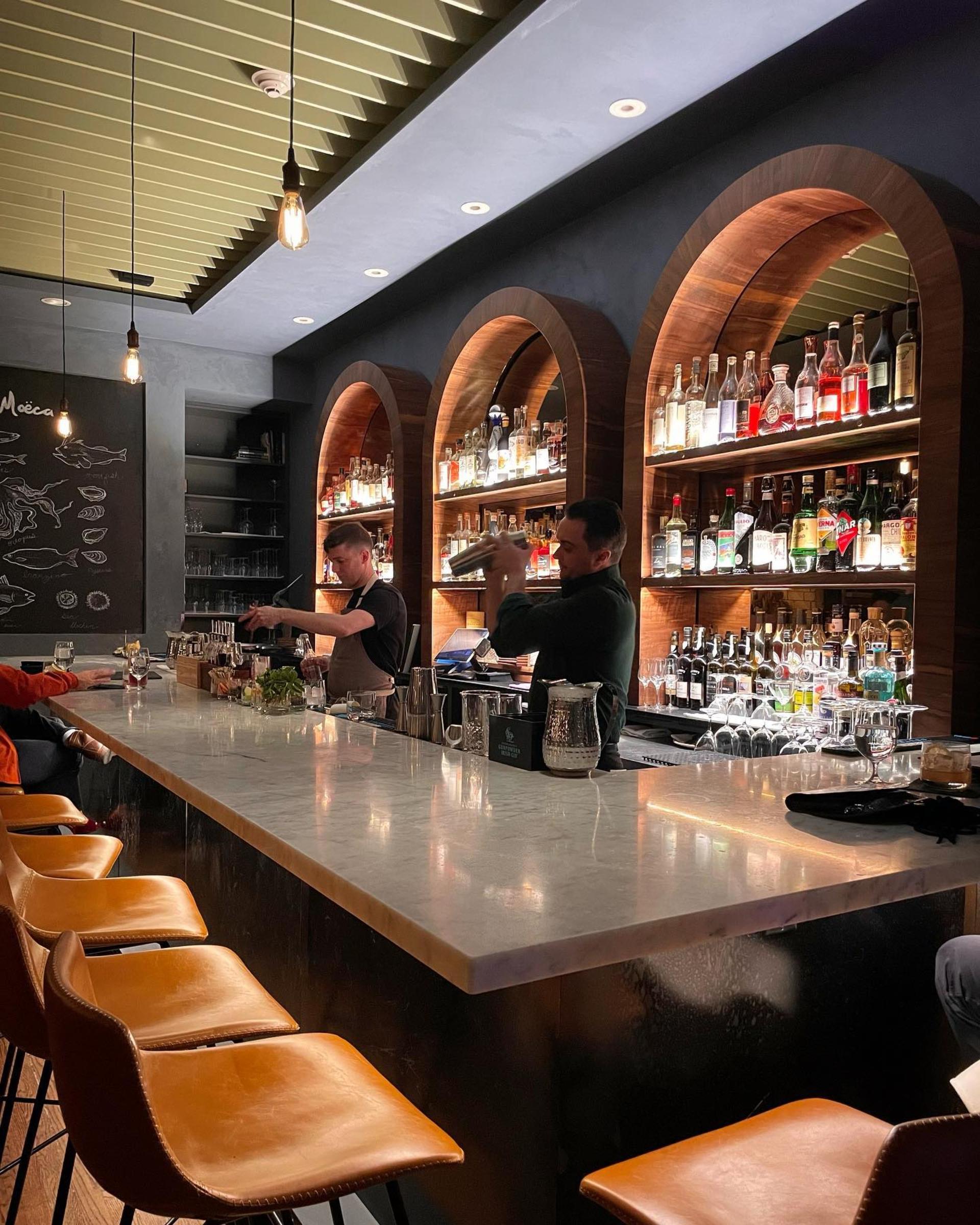 Full Buyout of Moëca
