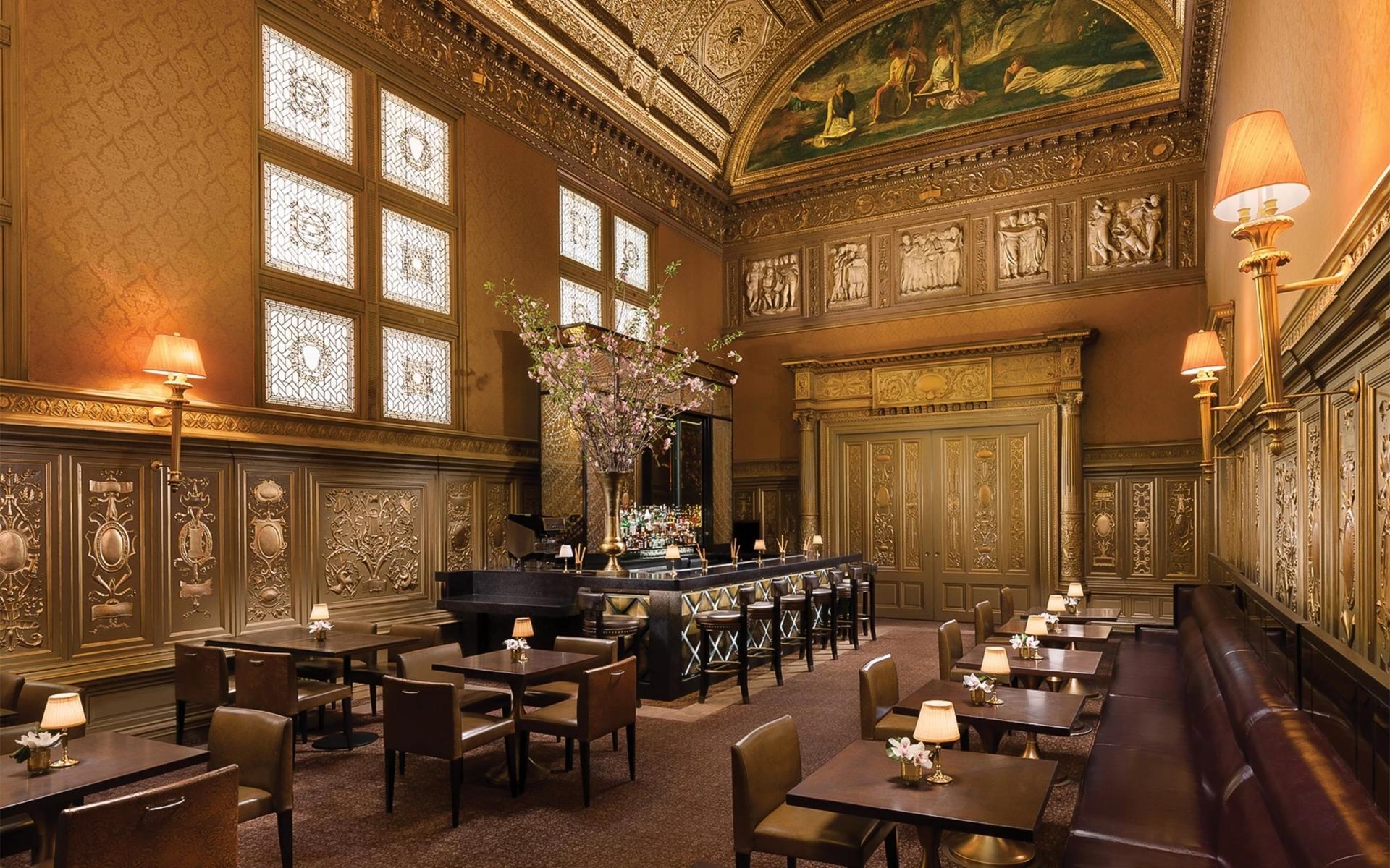 These Are the USA’s Most Over-the-Top Hotel Bars
