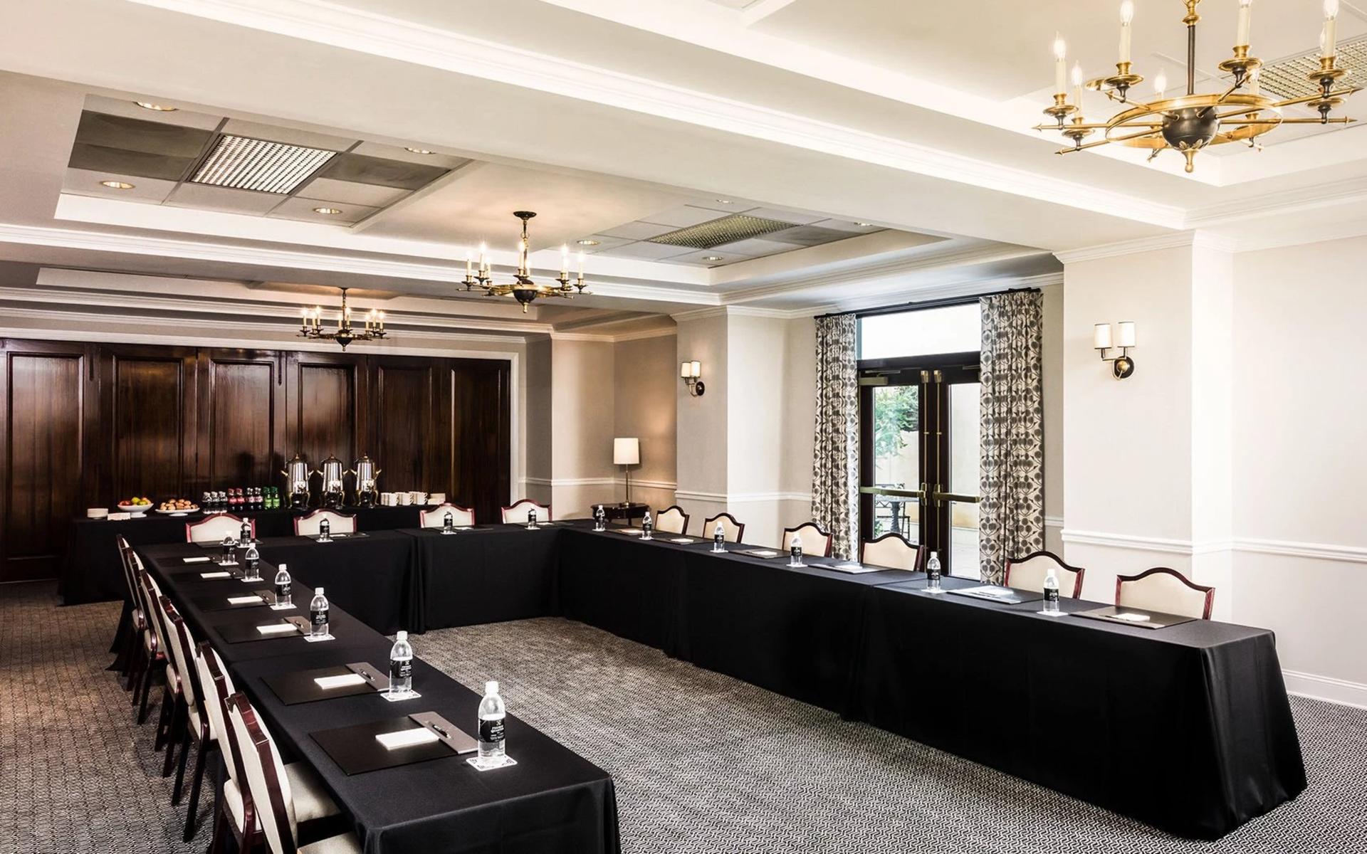 Linguard Room