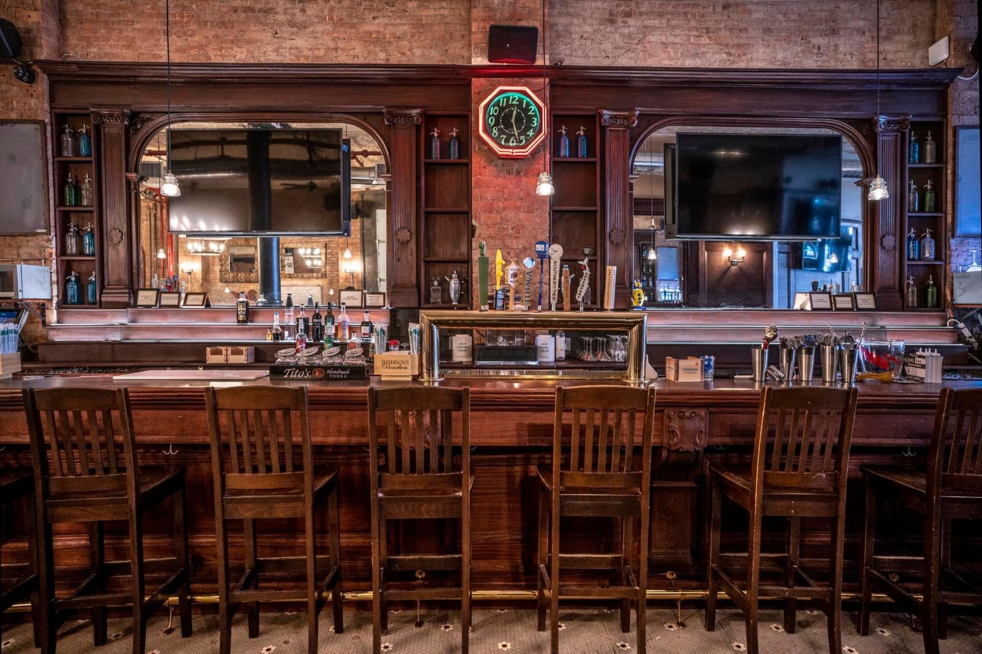 Full Buyout of Bleecker Street Bar