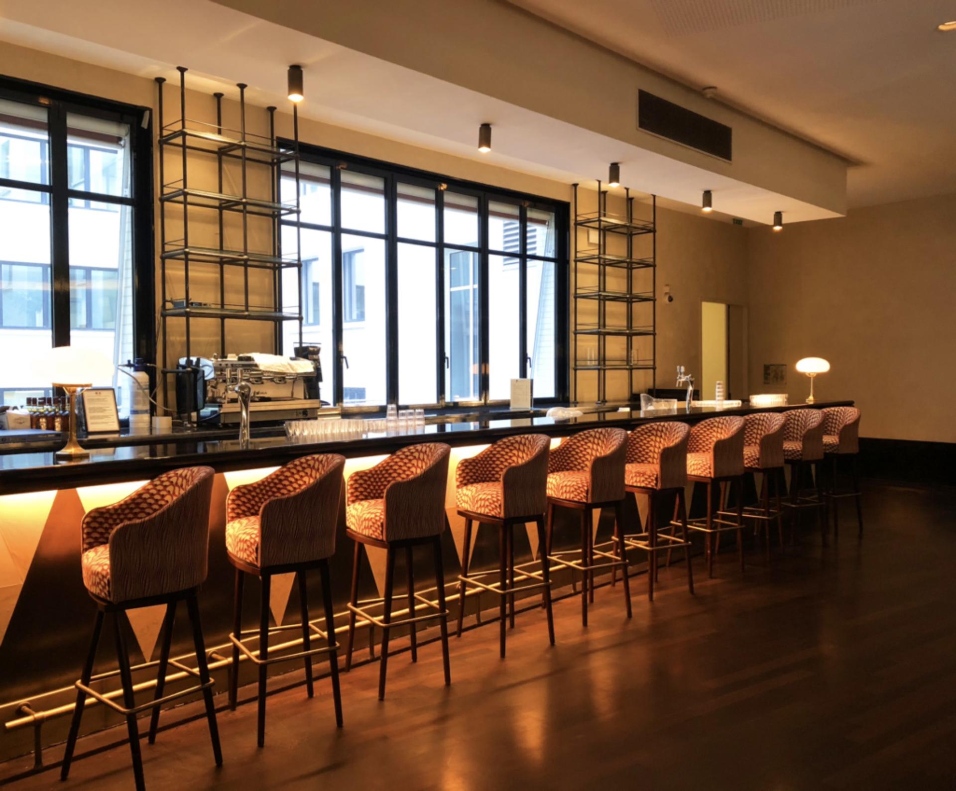 Oscar Lounge