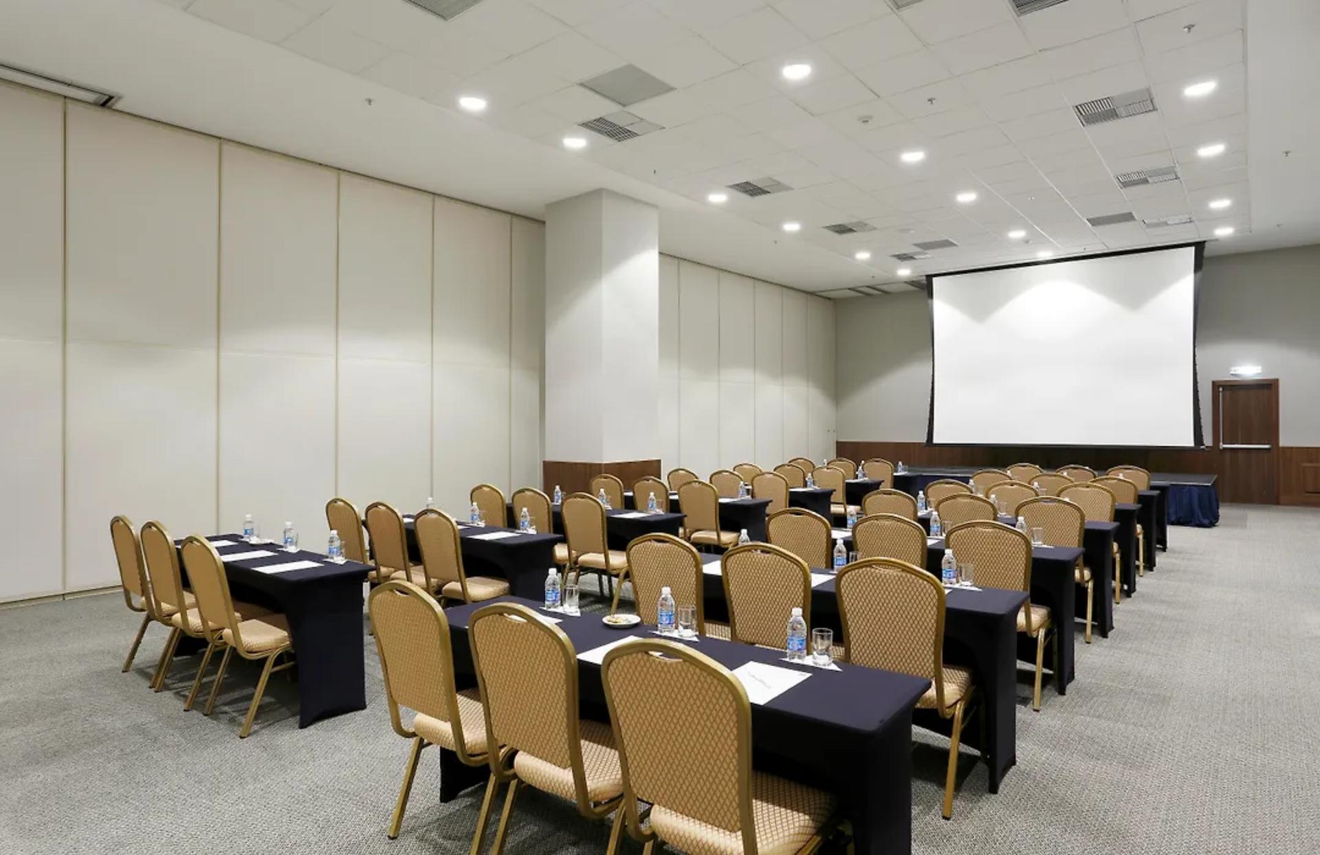 Meetings & Event Spaces