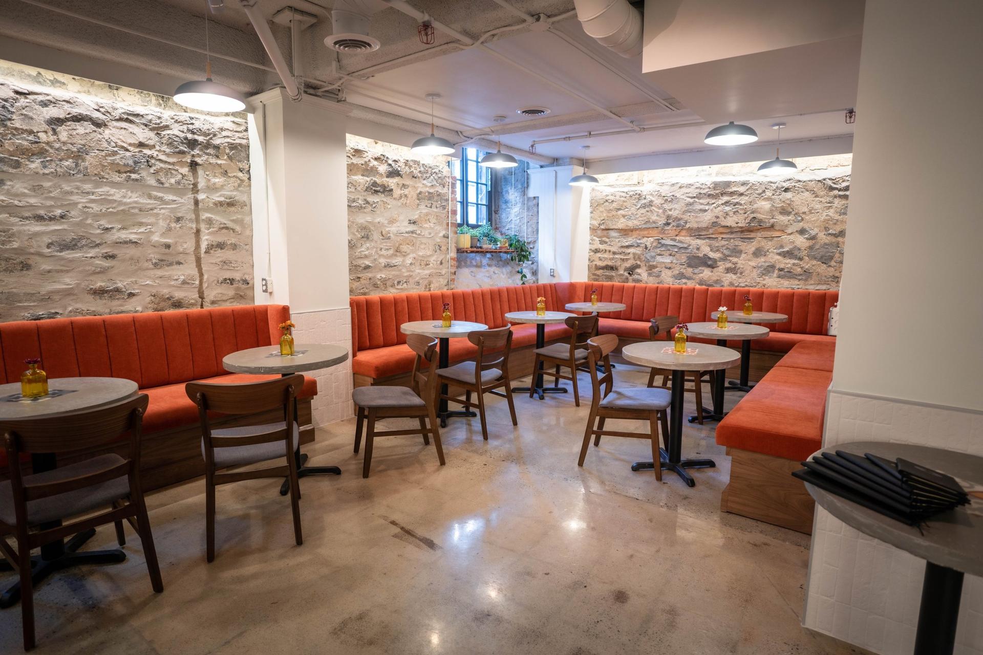 Full Buyout of Bar Bisou Bisou