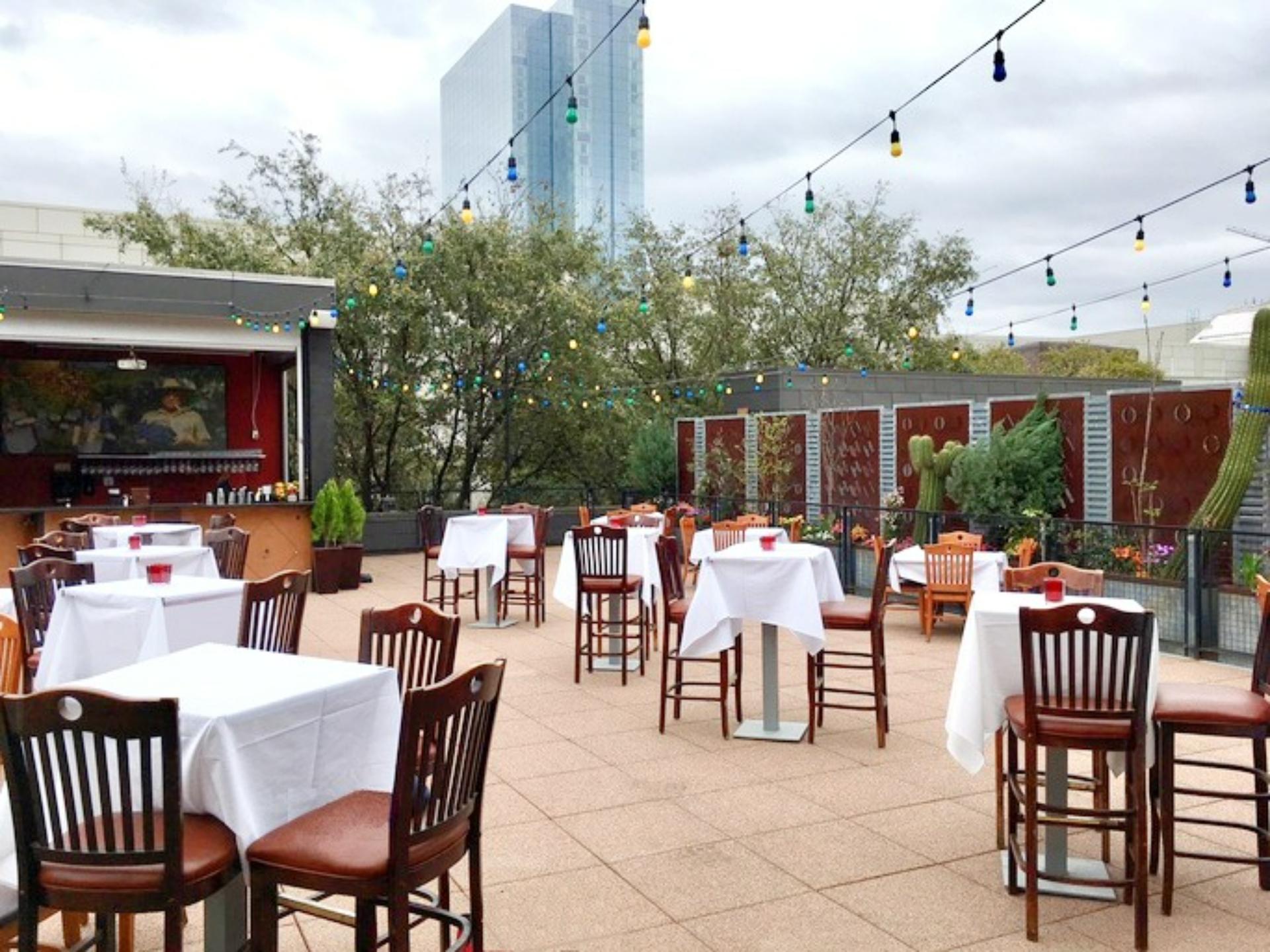 Fogo Rooftop Lounge