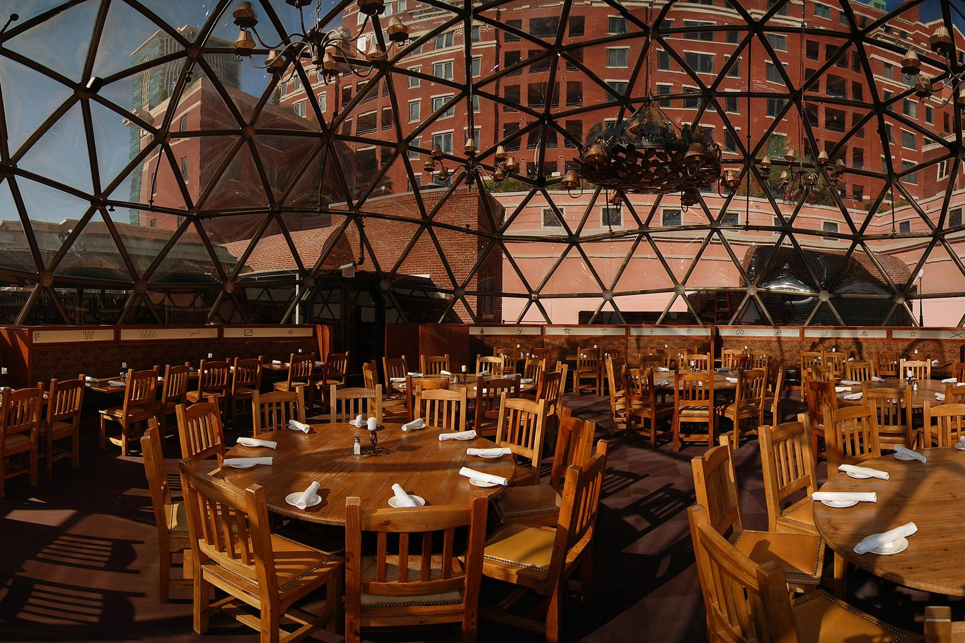 The Dome (“Luna Vista”)