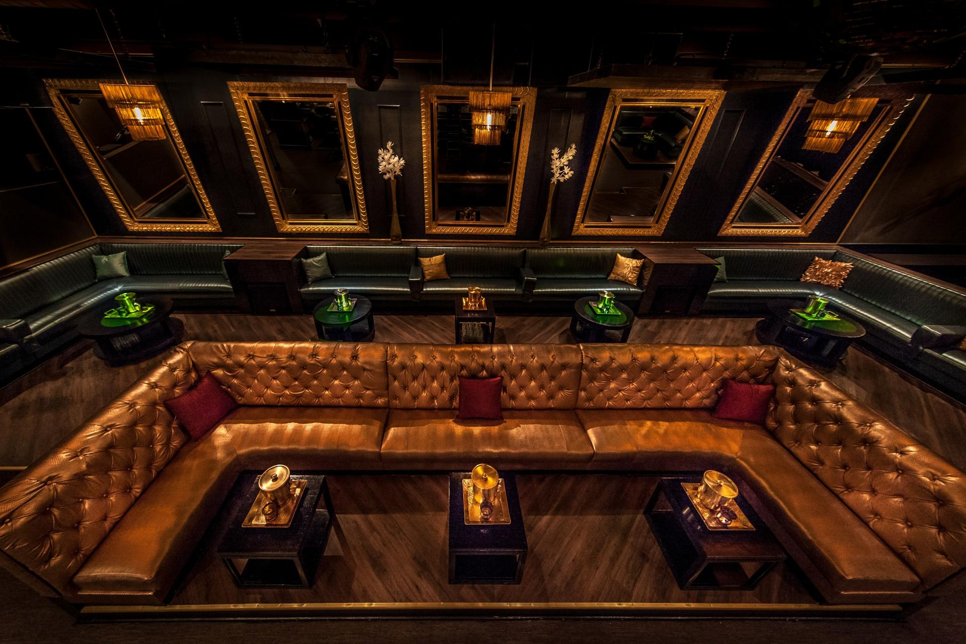 Candleroom