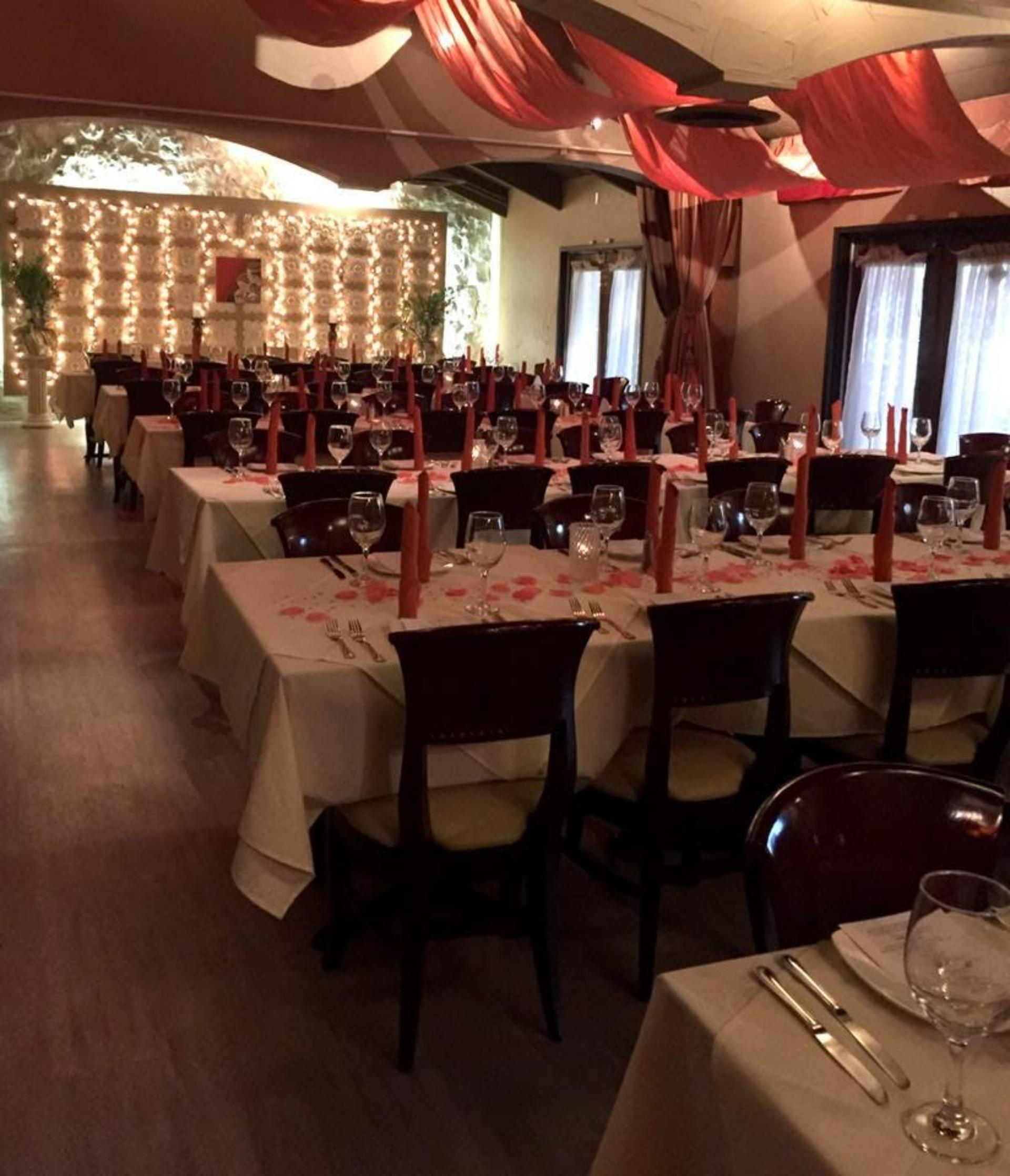 Milano, Roman & Capri Room