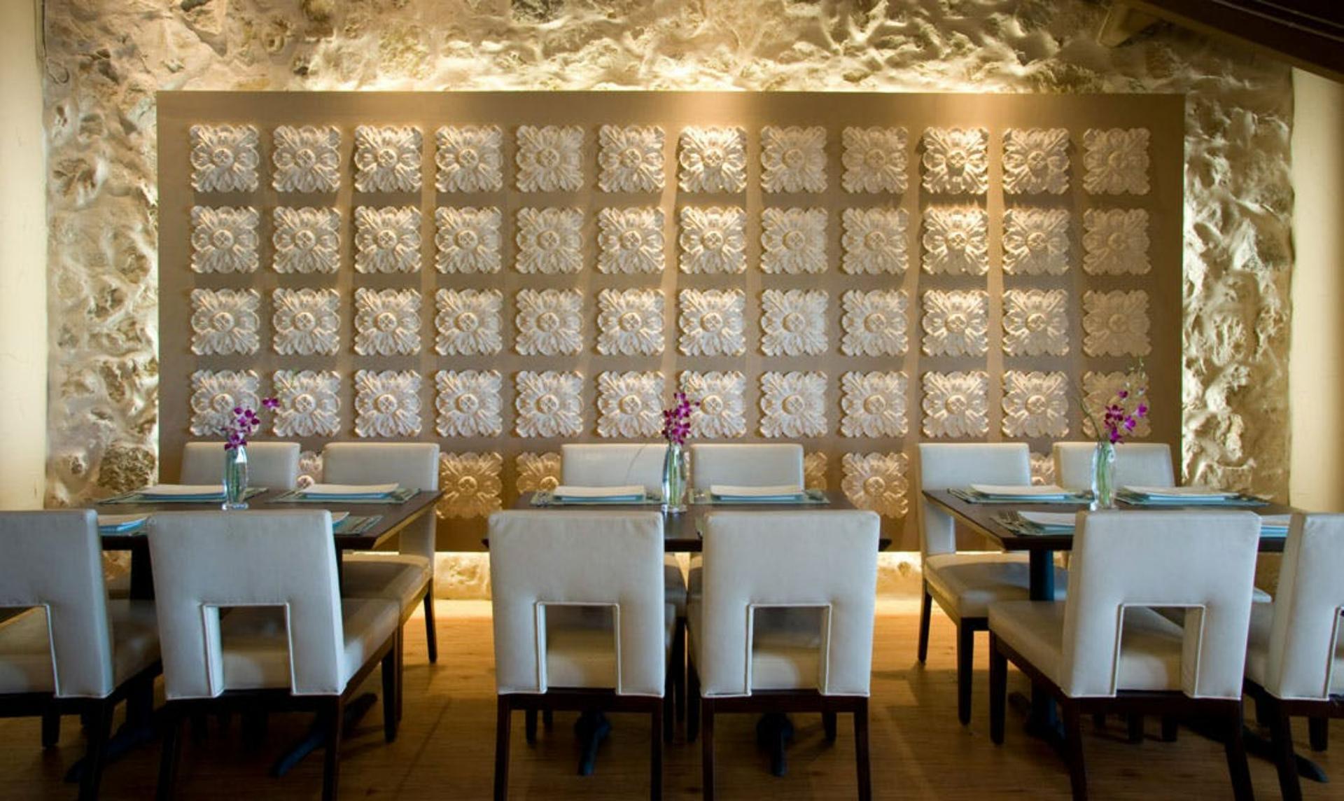 Milano & Roman Room