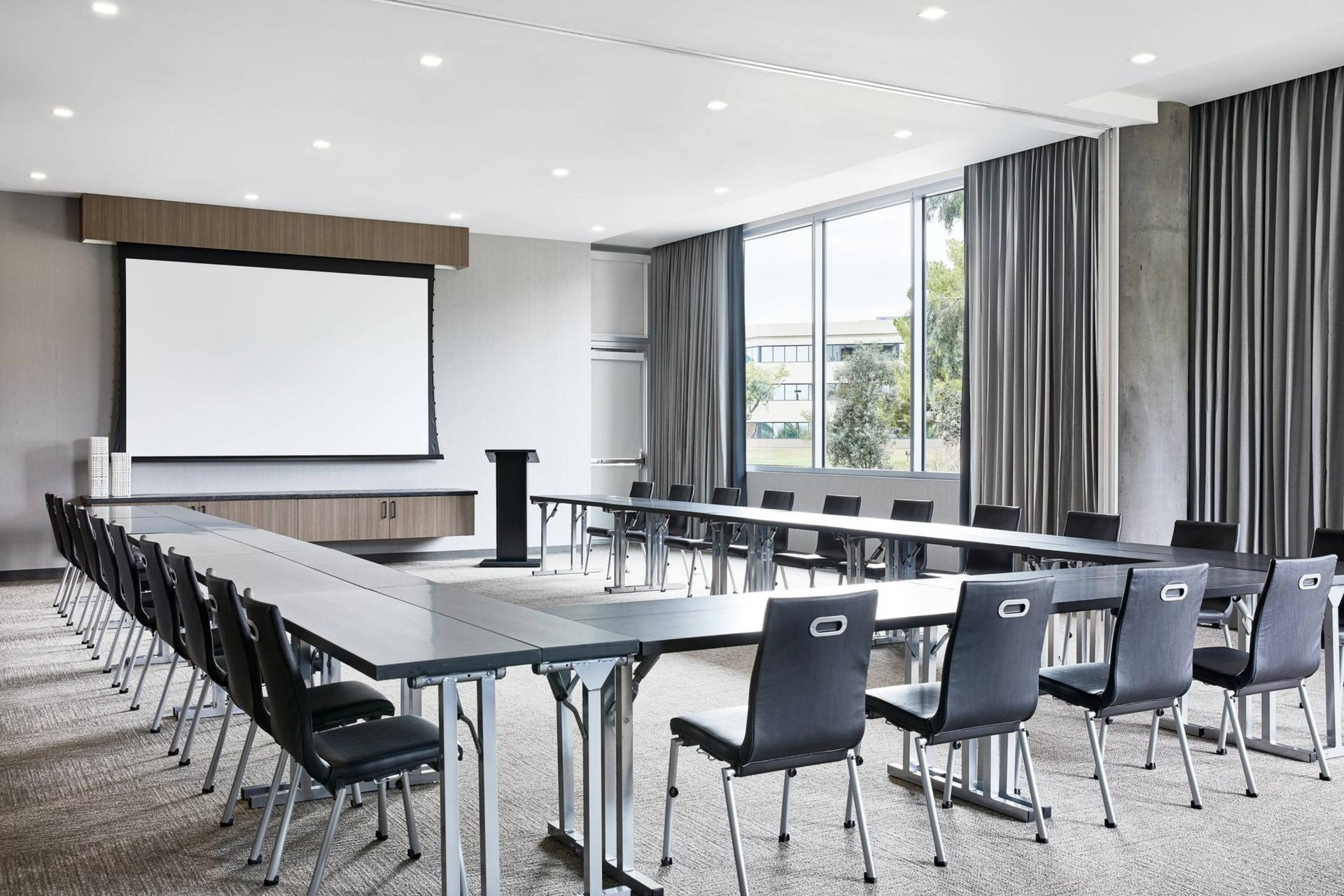 AC Meeting Room - El Toro
