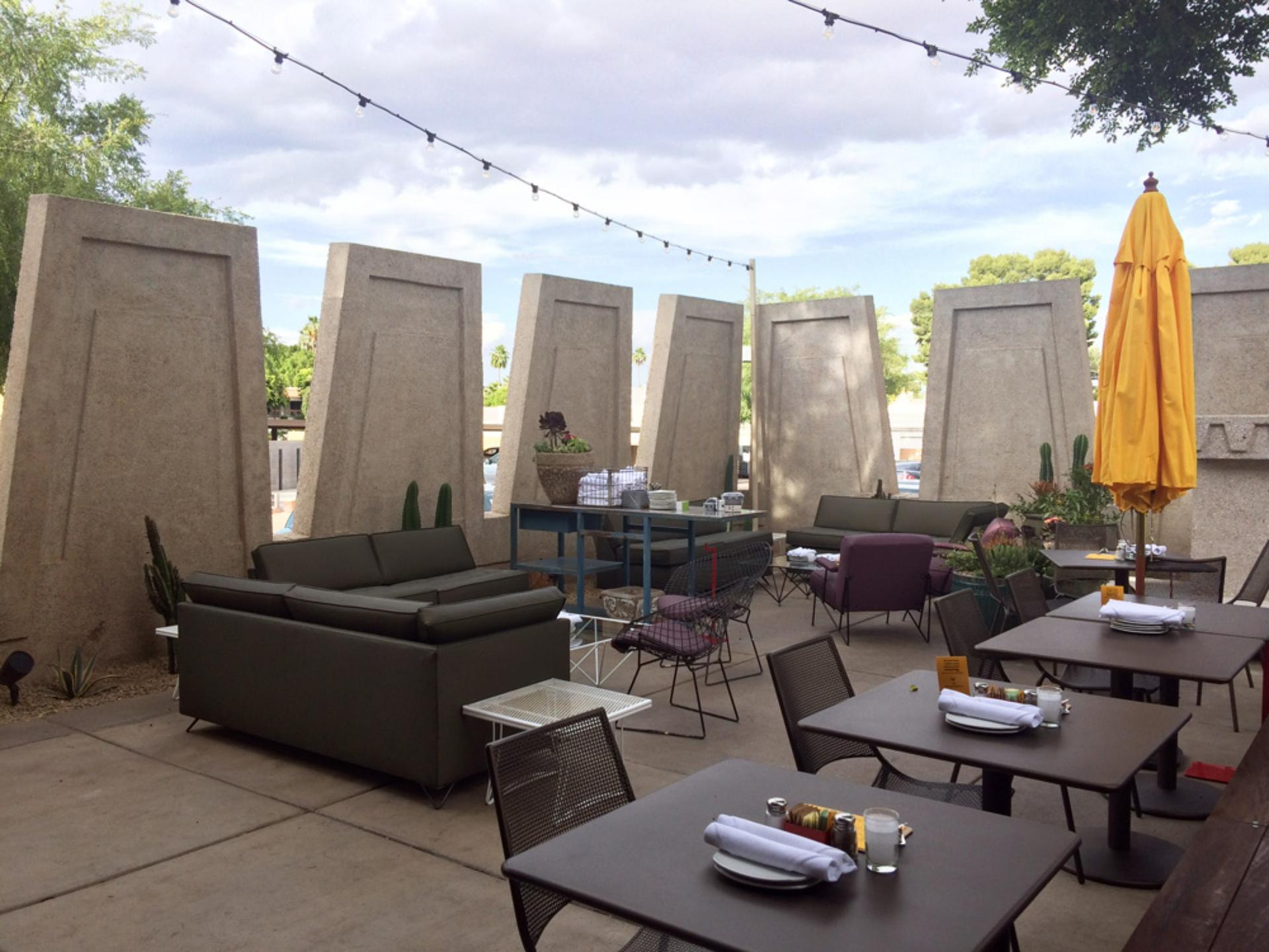 Patio Lounge Couch & Table
