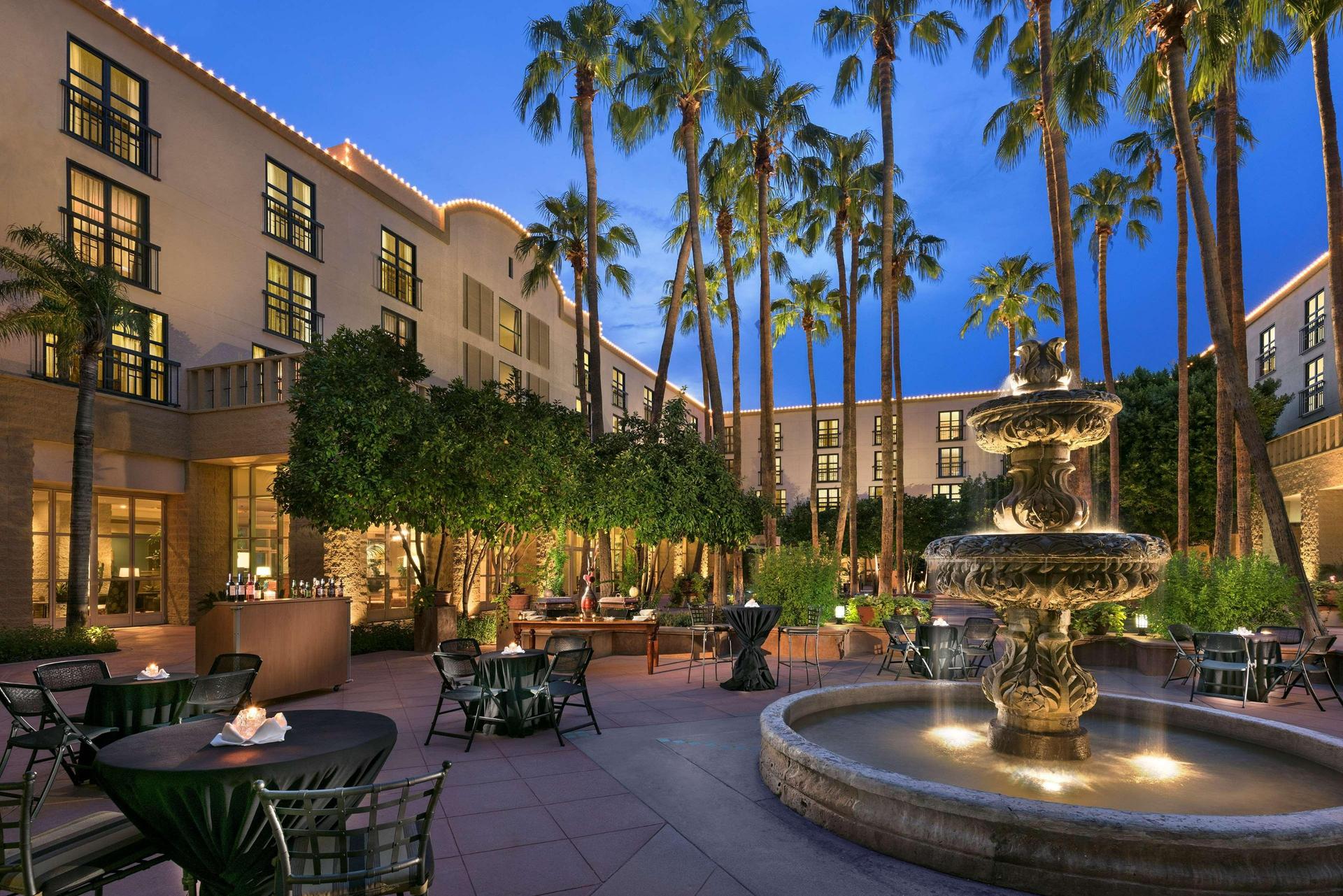Fountain Circle