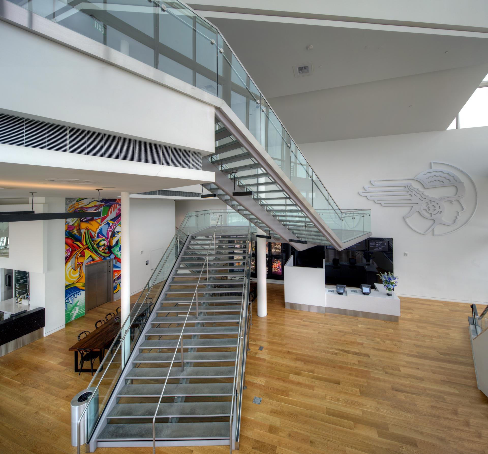 Multi-level Lobby