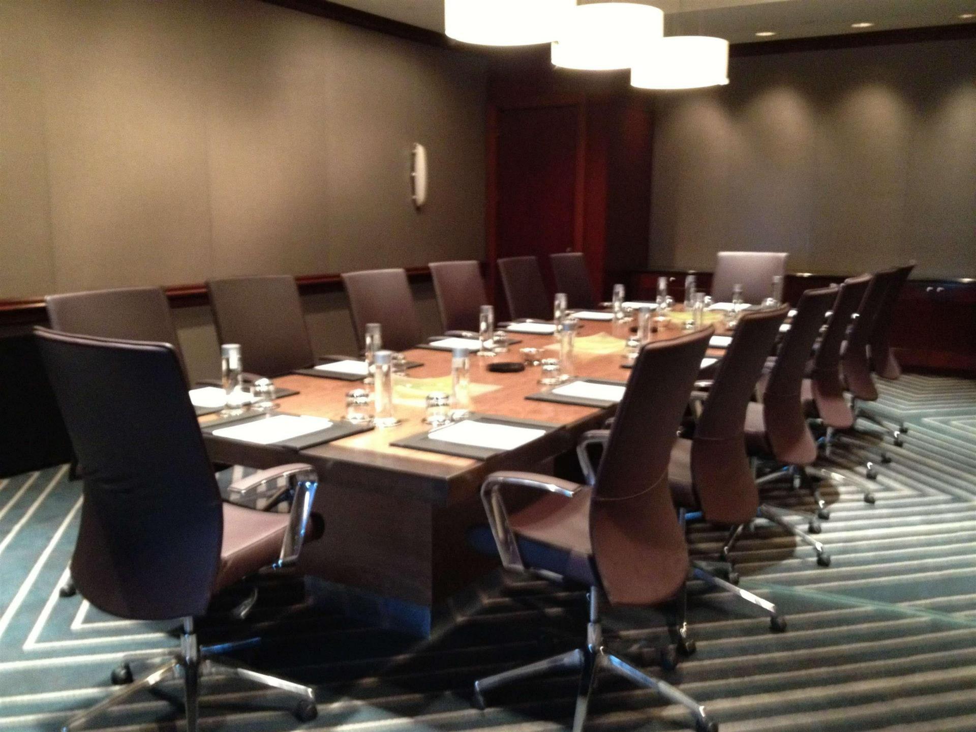 Champions IV Boardroom
