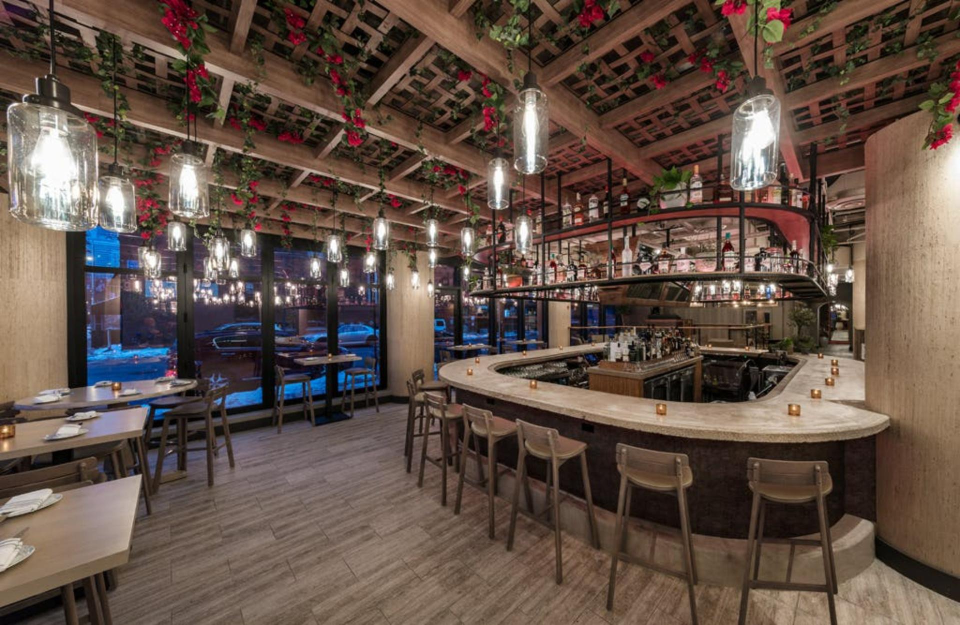Oval Bar