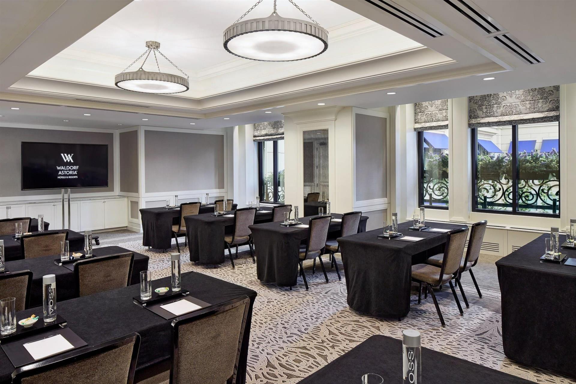 Hawthorne Room