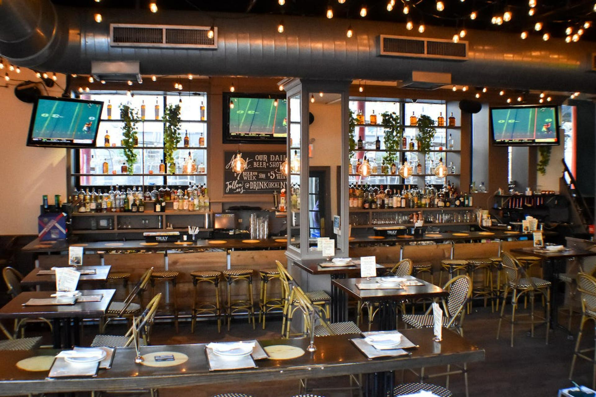 Main Bar